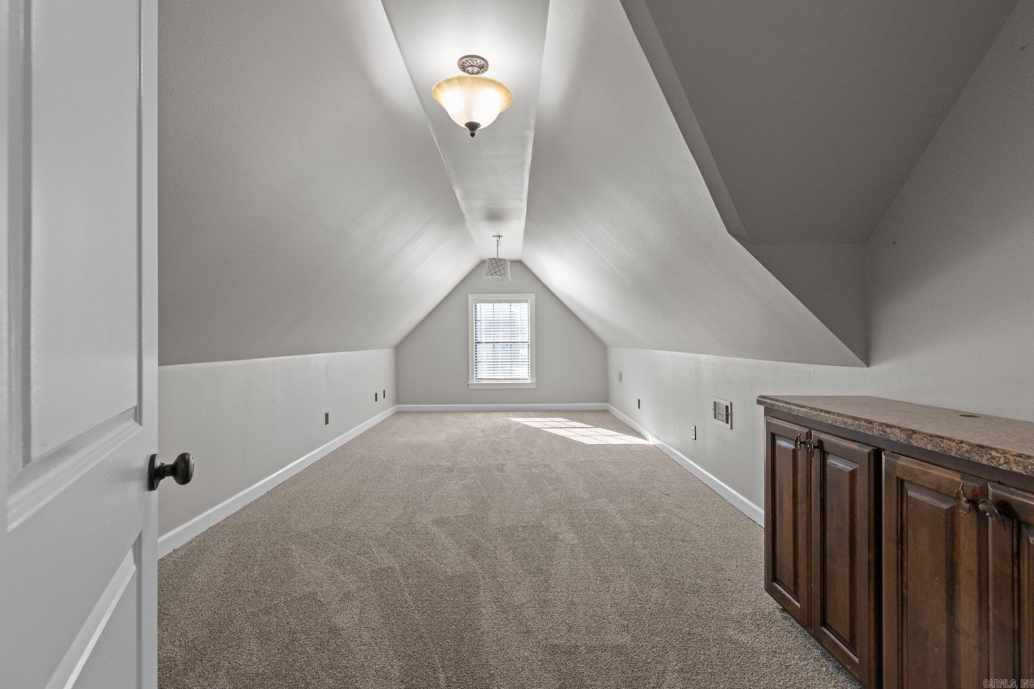 HICKORY HEIGHTS - Residential