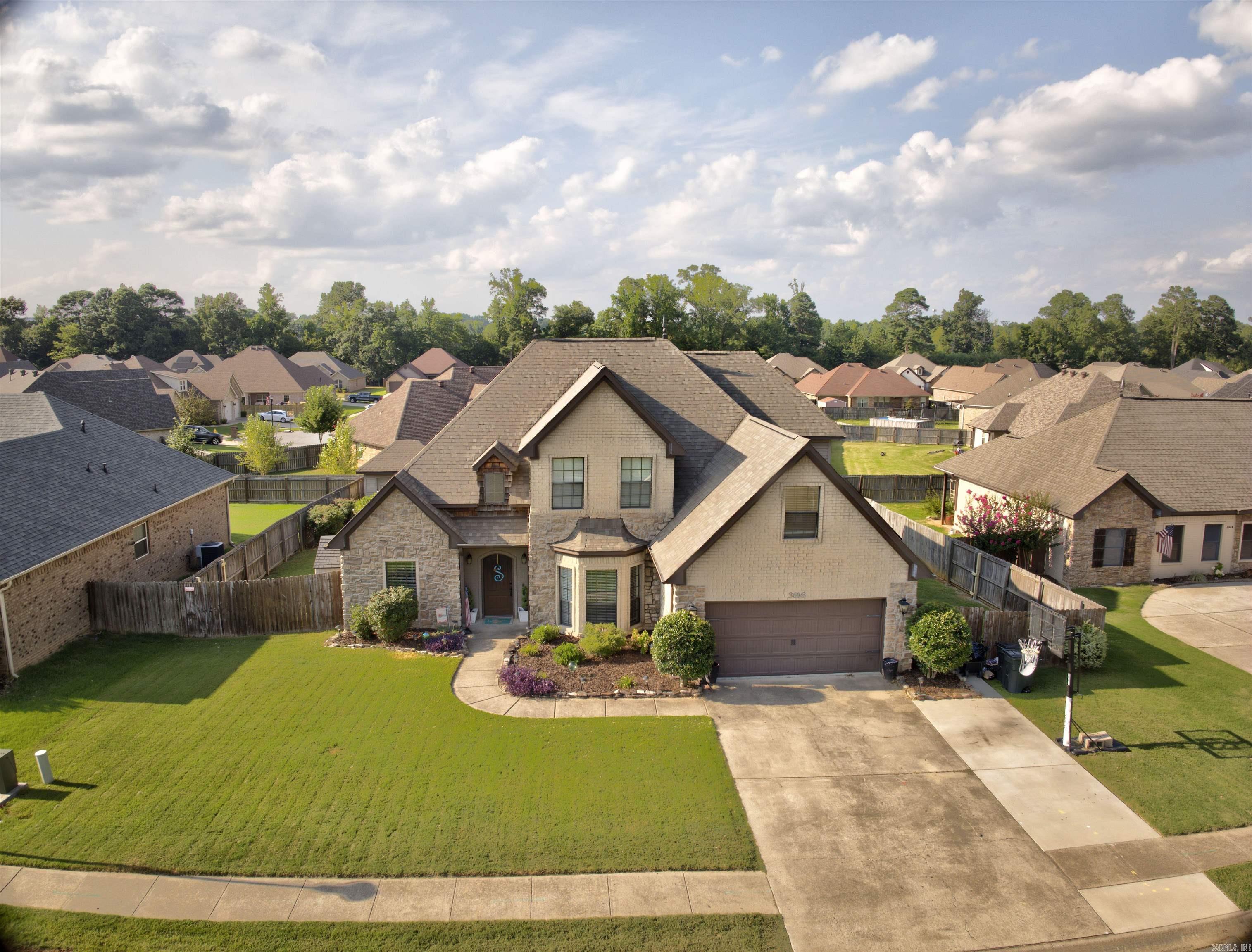 HICKORY HEIGHTS - Residential