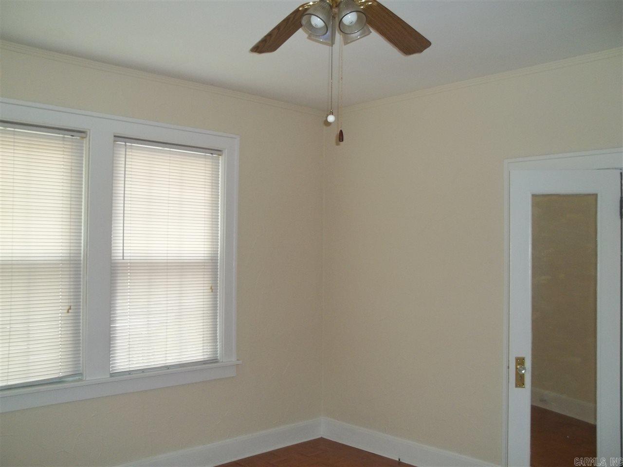 CH Taylor - Residential Lease