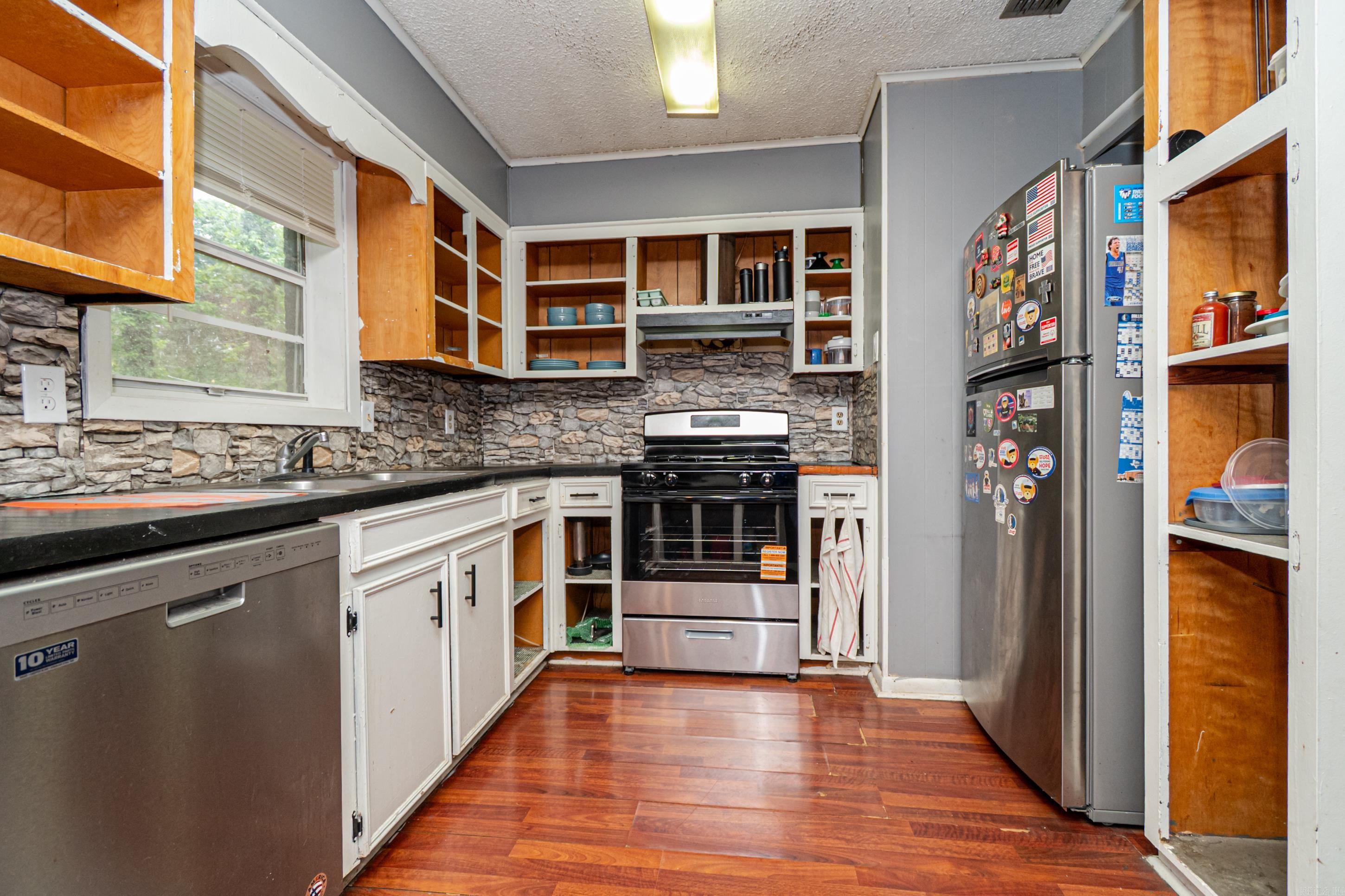 MASON HILL - Residential