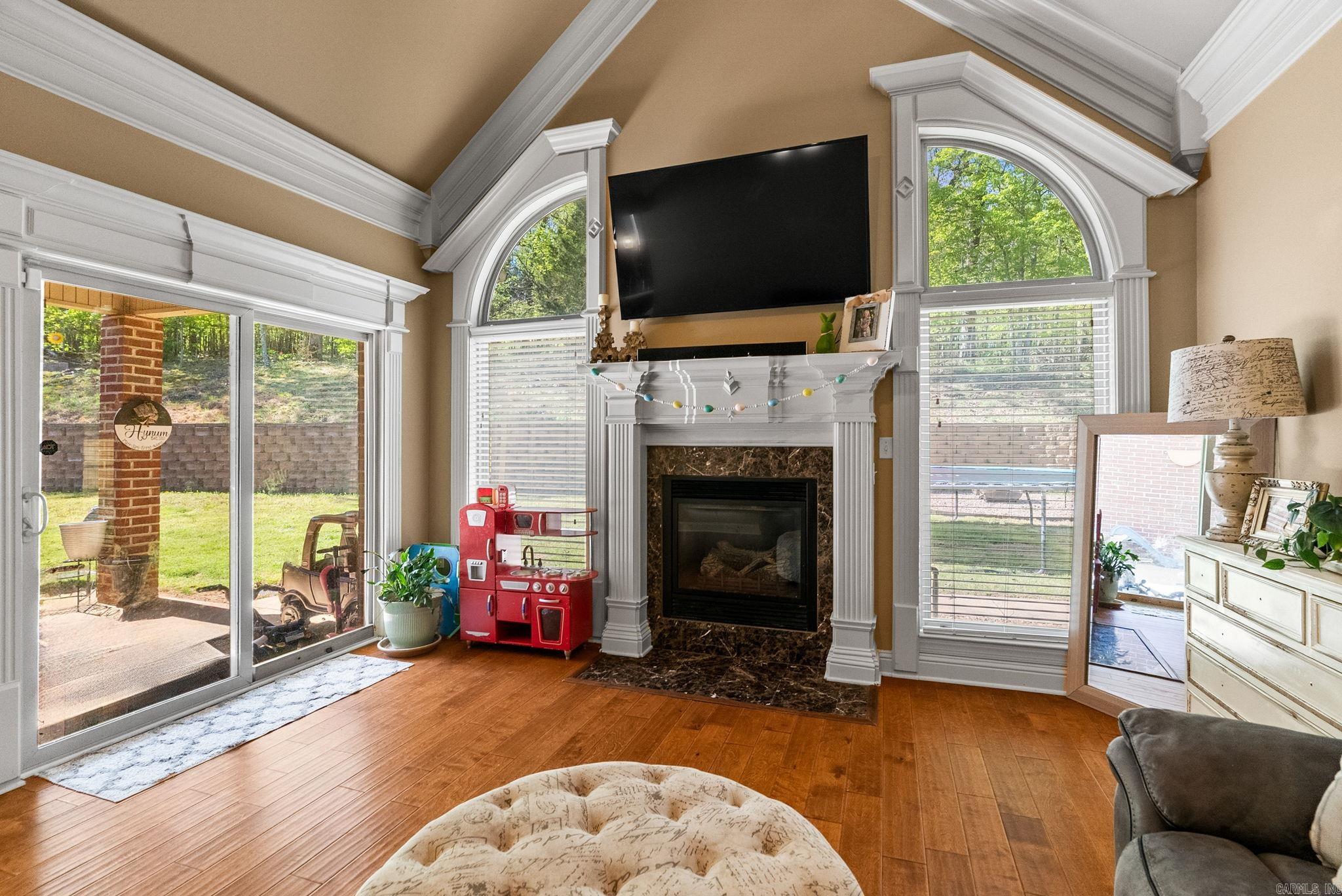 GREYSTONE - Residential