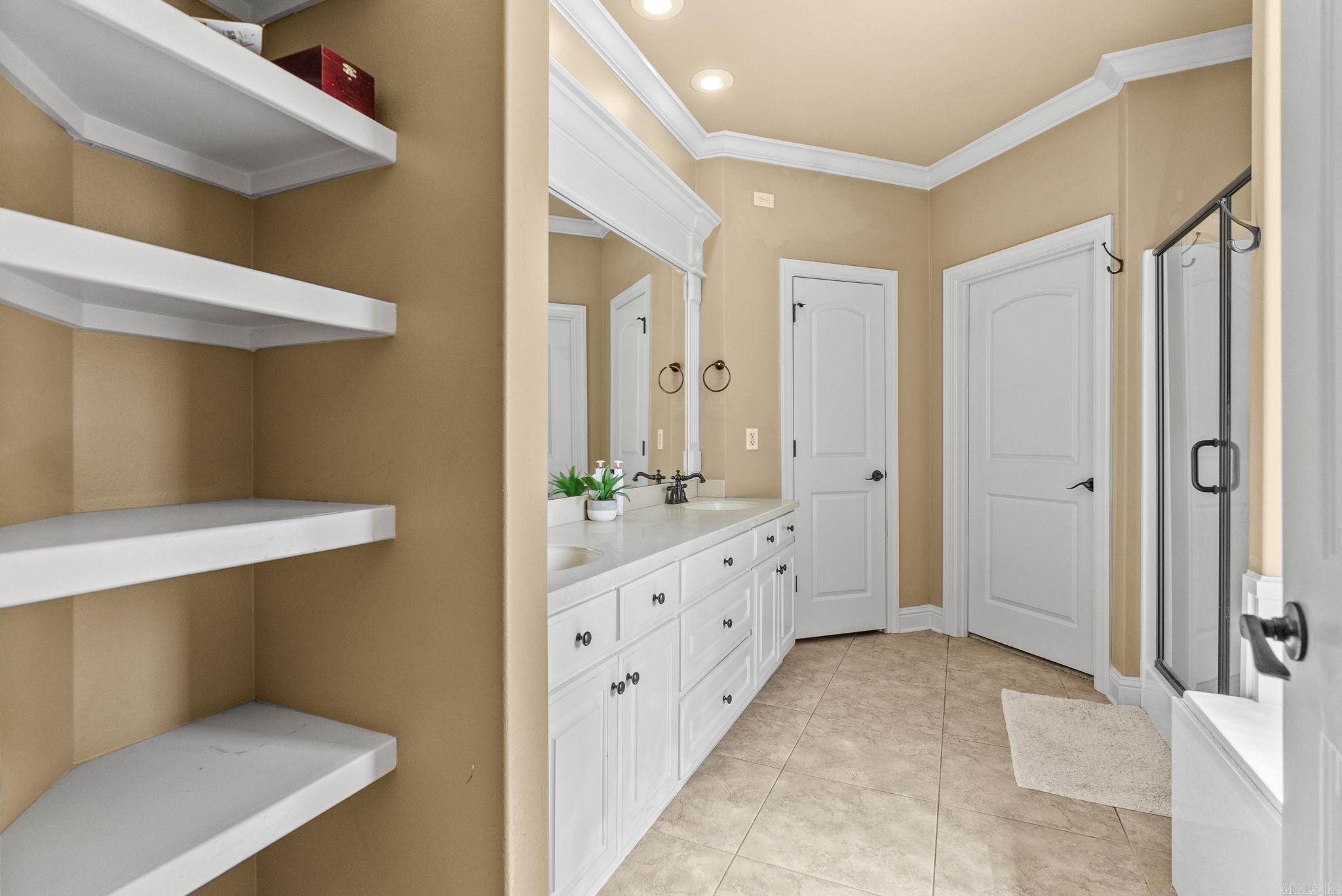 GREYSTONE - Residential