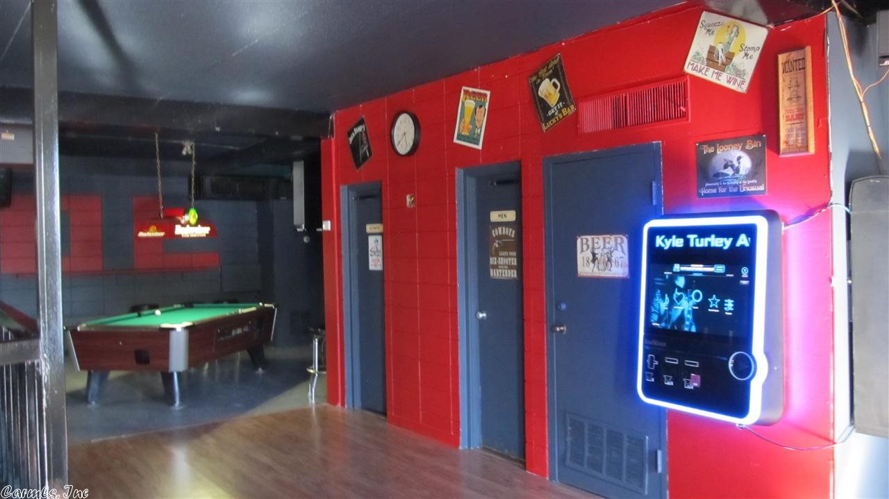 The Narrows - Commercial Sale