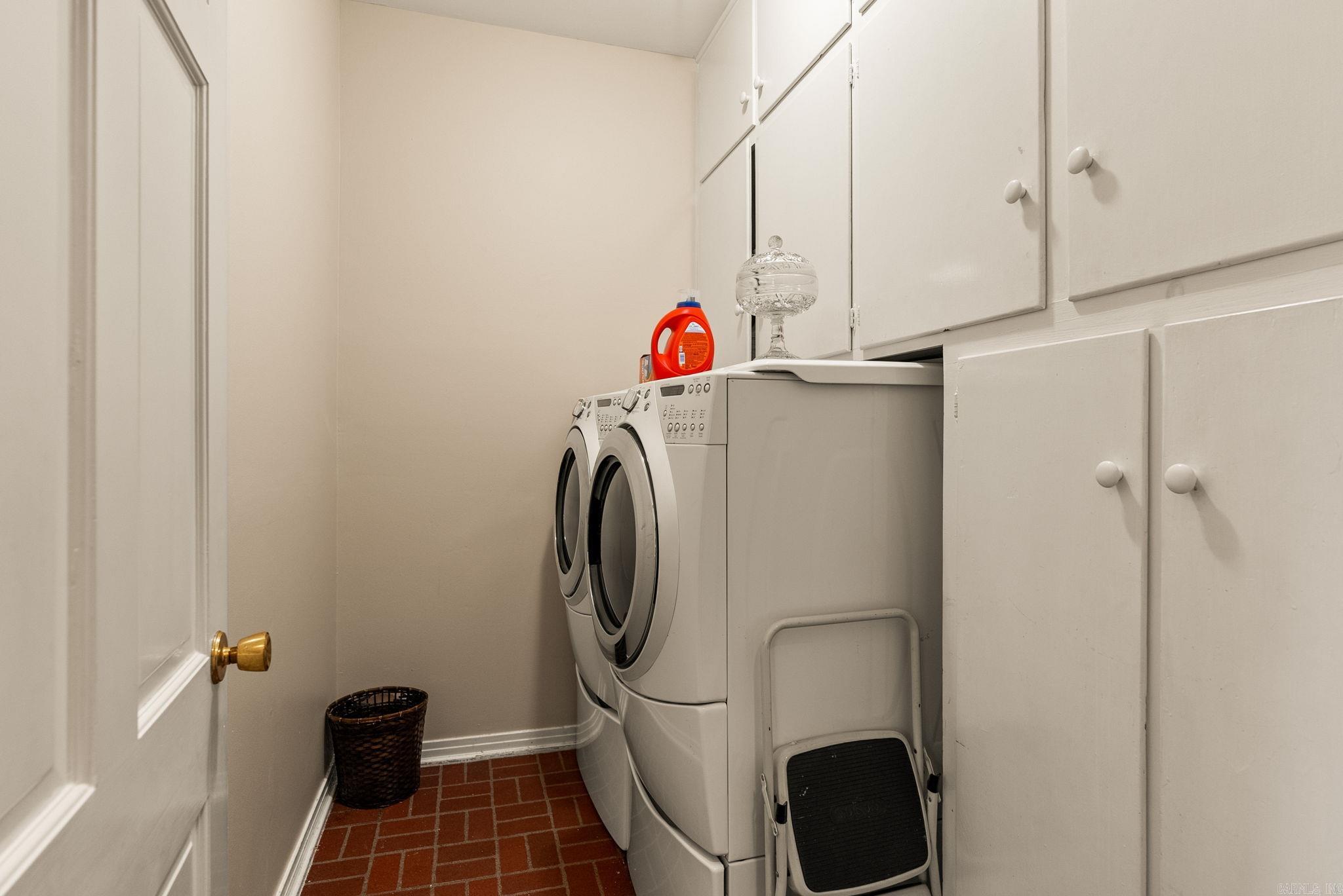 RIVER RIDGE MANOR - Residential