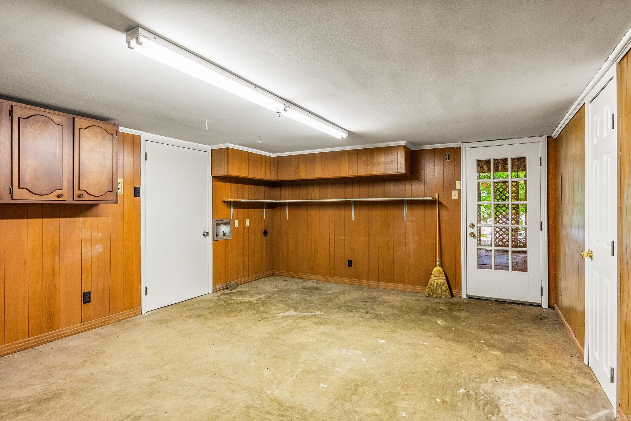 RIVER RIDGE MANOR - Residential