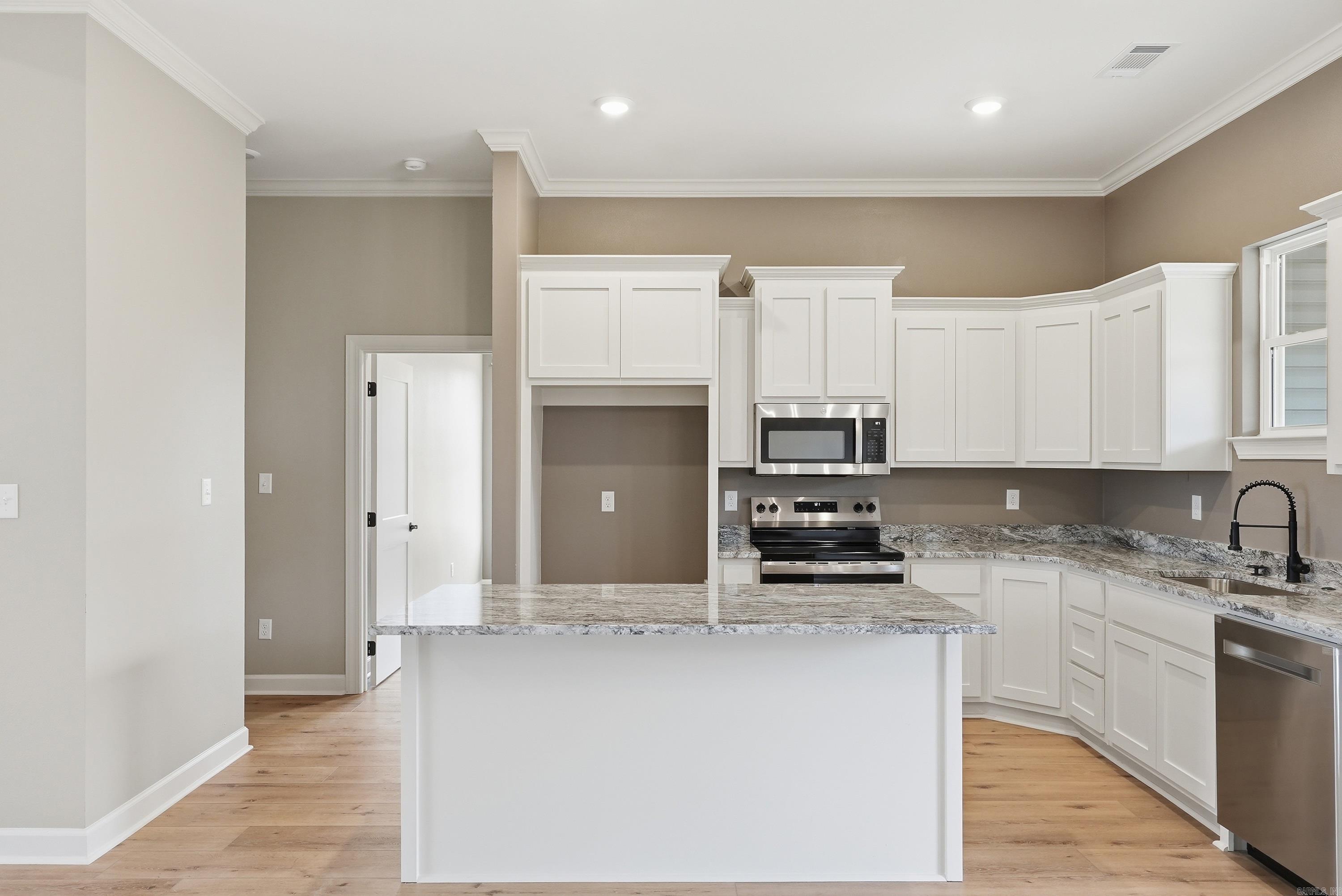 DEER CREEK SPRINGS - Residential