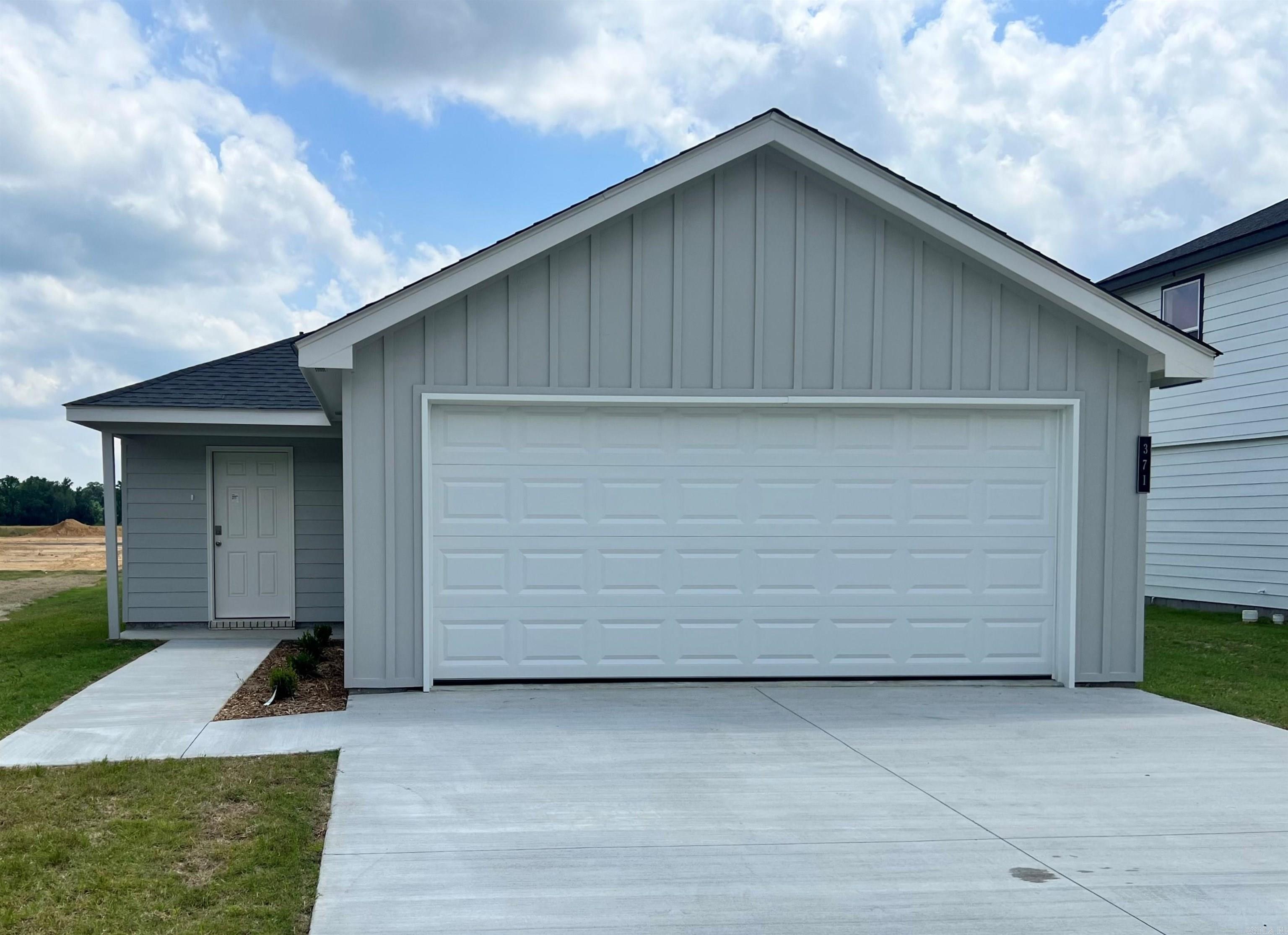 MOONLIGHT MEADOWS PHASE 1 - Residential
