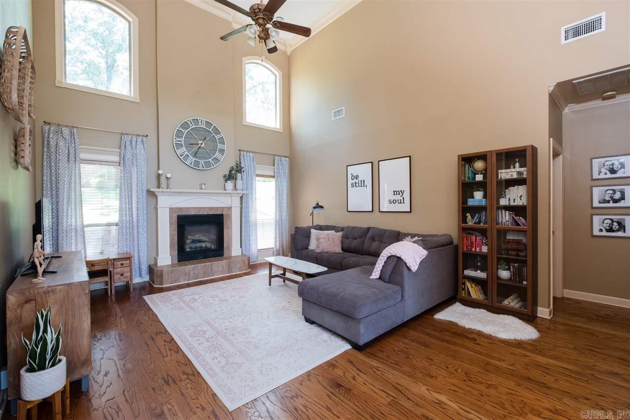 COUNTRY CLUB OF ARK THE - Residential