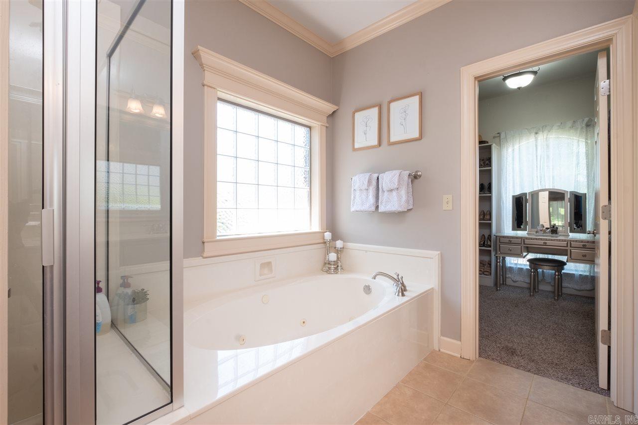 COUNTRY CLUB OF ARK THE - Residential