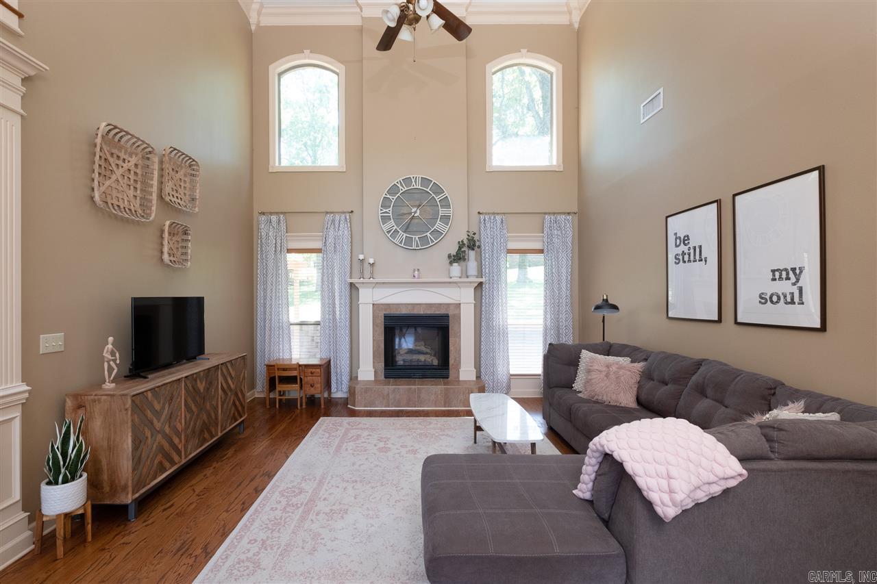 COUNTRY CLUB OF ARK THE - Residential