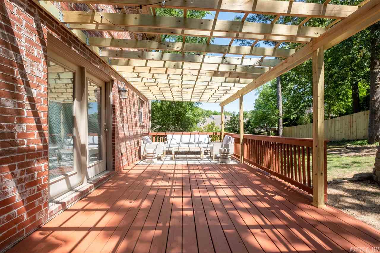 COUNTRY CLUB OF ARK THE - Residential