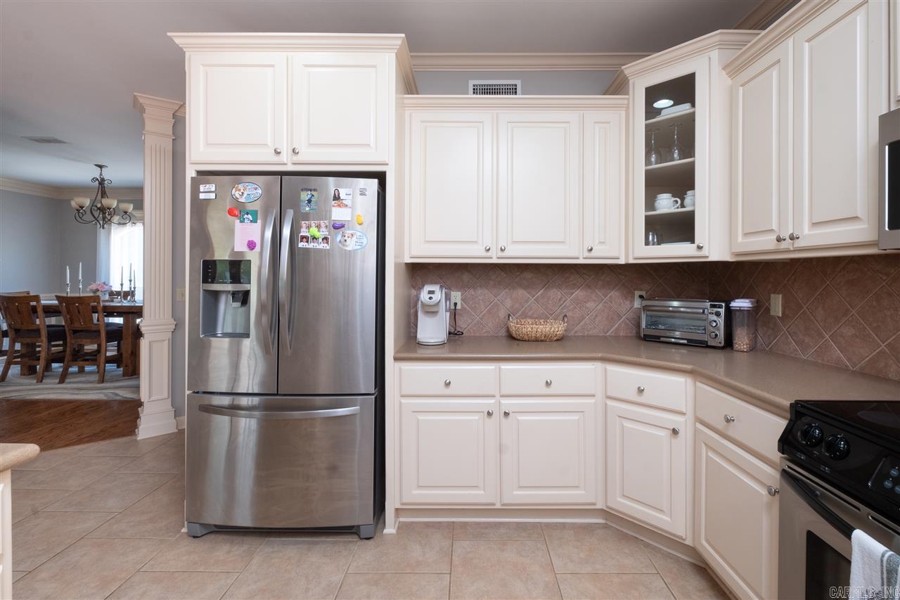 COUNTRY CLUB OF ARK THE - Residential