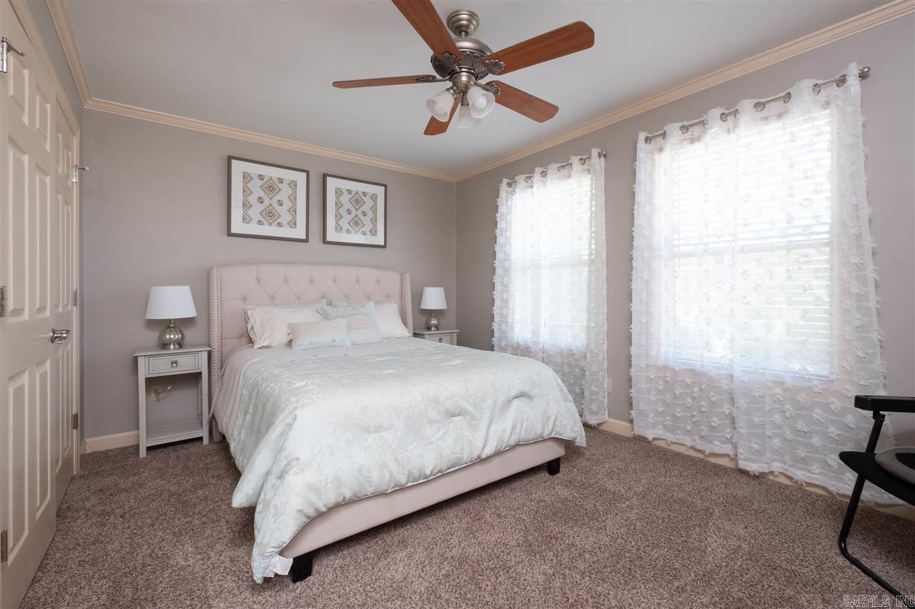 COUNTRY CLUB OF ARK THE - Residential