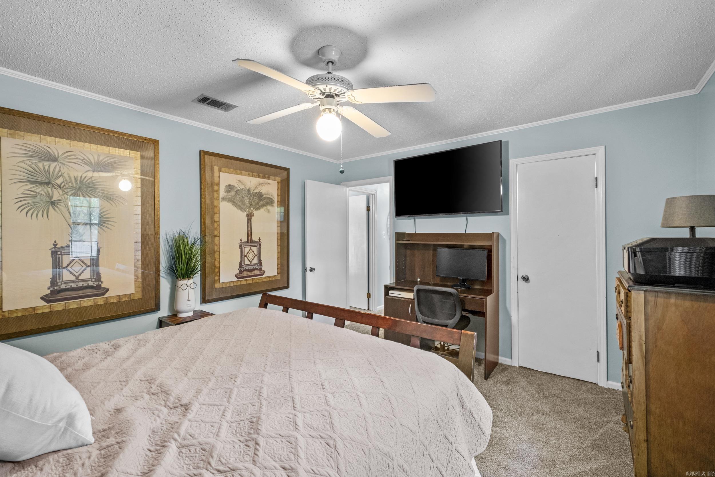 LUDINGTON HGTS - Residential