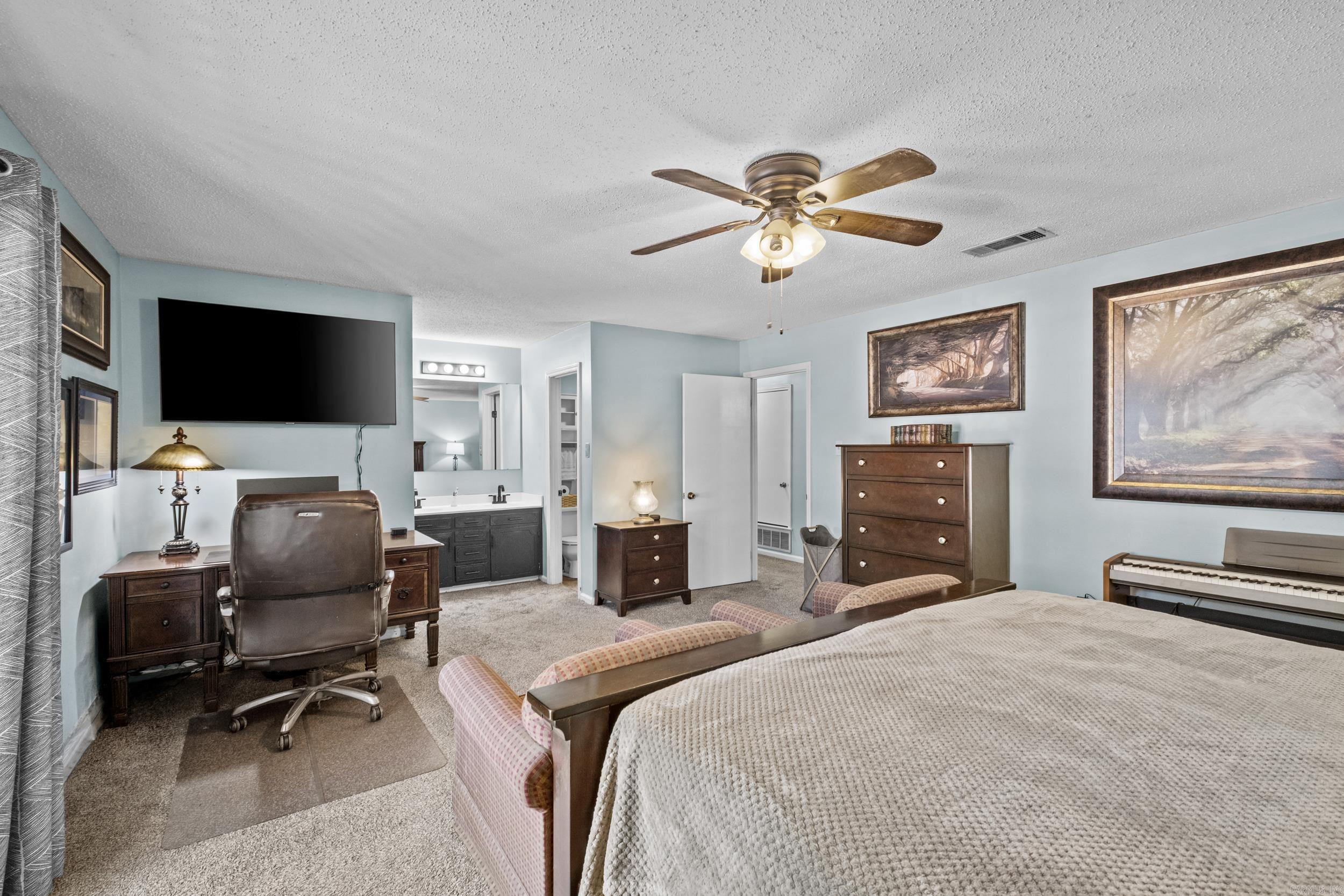 LUDINGTON HGTS - Residential