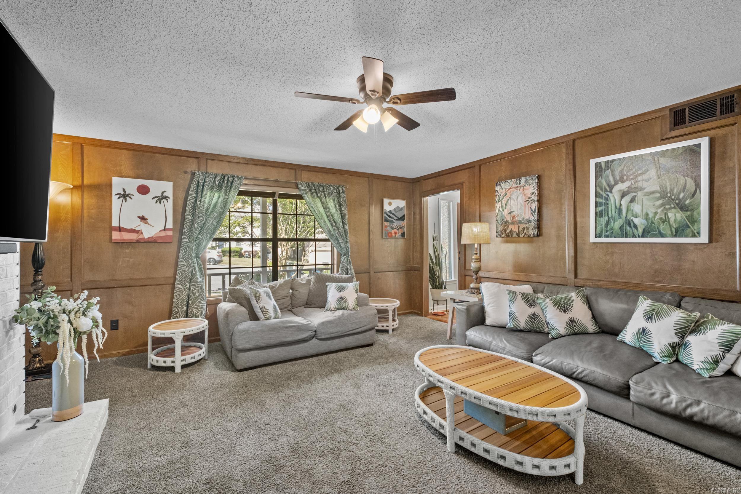 LUDINGTON HGTS - Residential