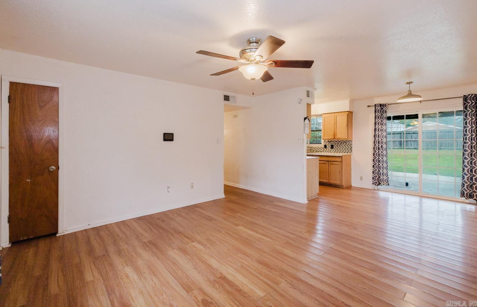 PINE MANOR SUB DIV - Residential