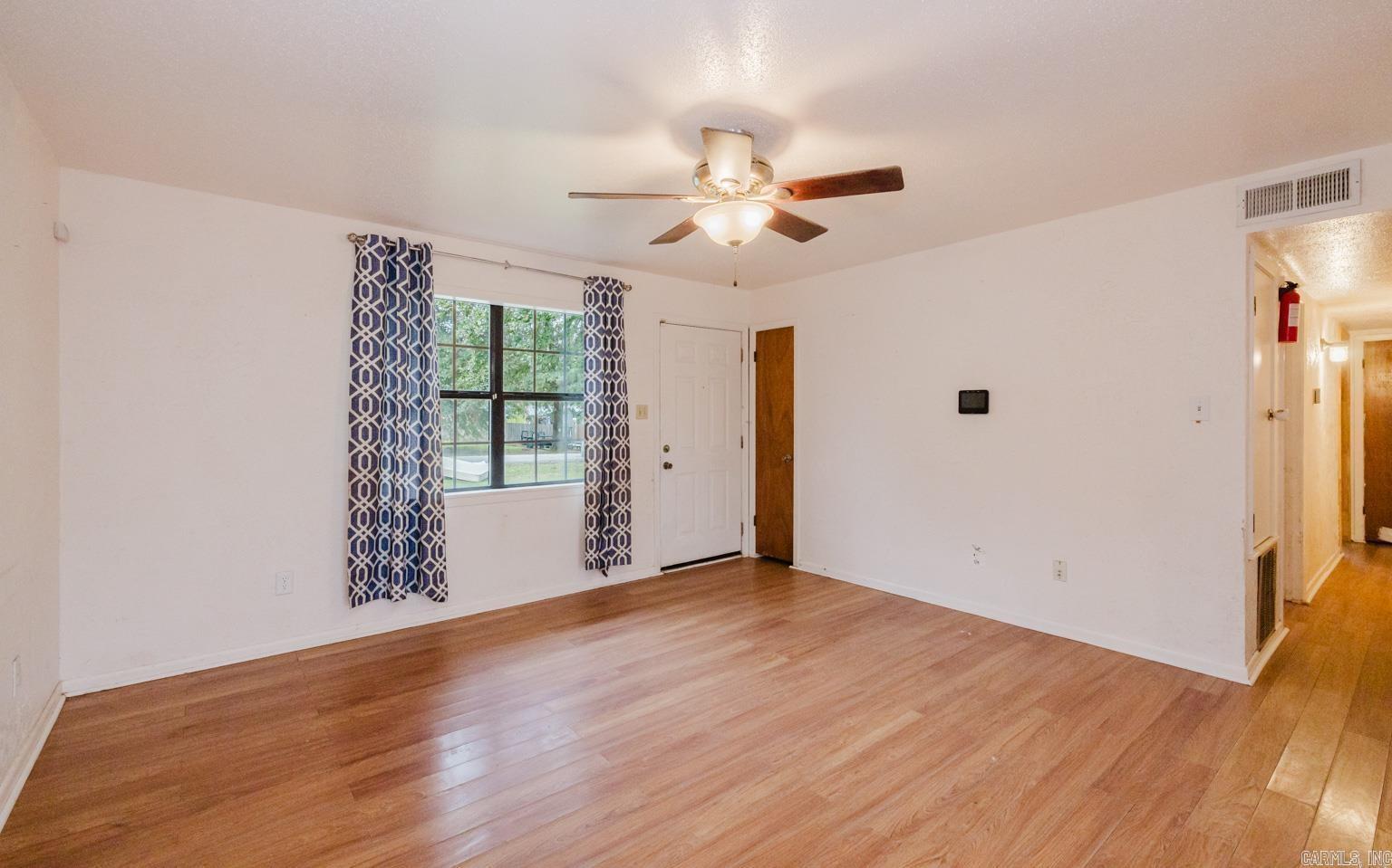 PINE MANOR SUB DIV - Residential