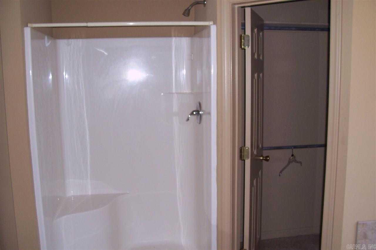 Wisteria Vineyard - Residential Lease