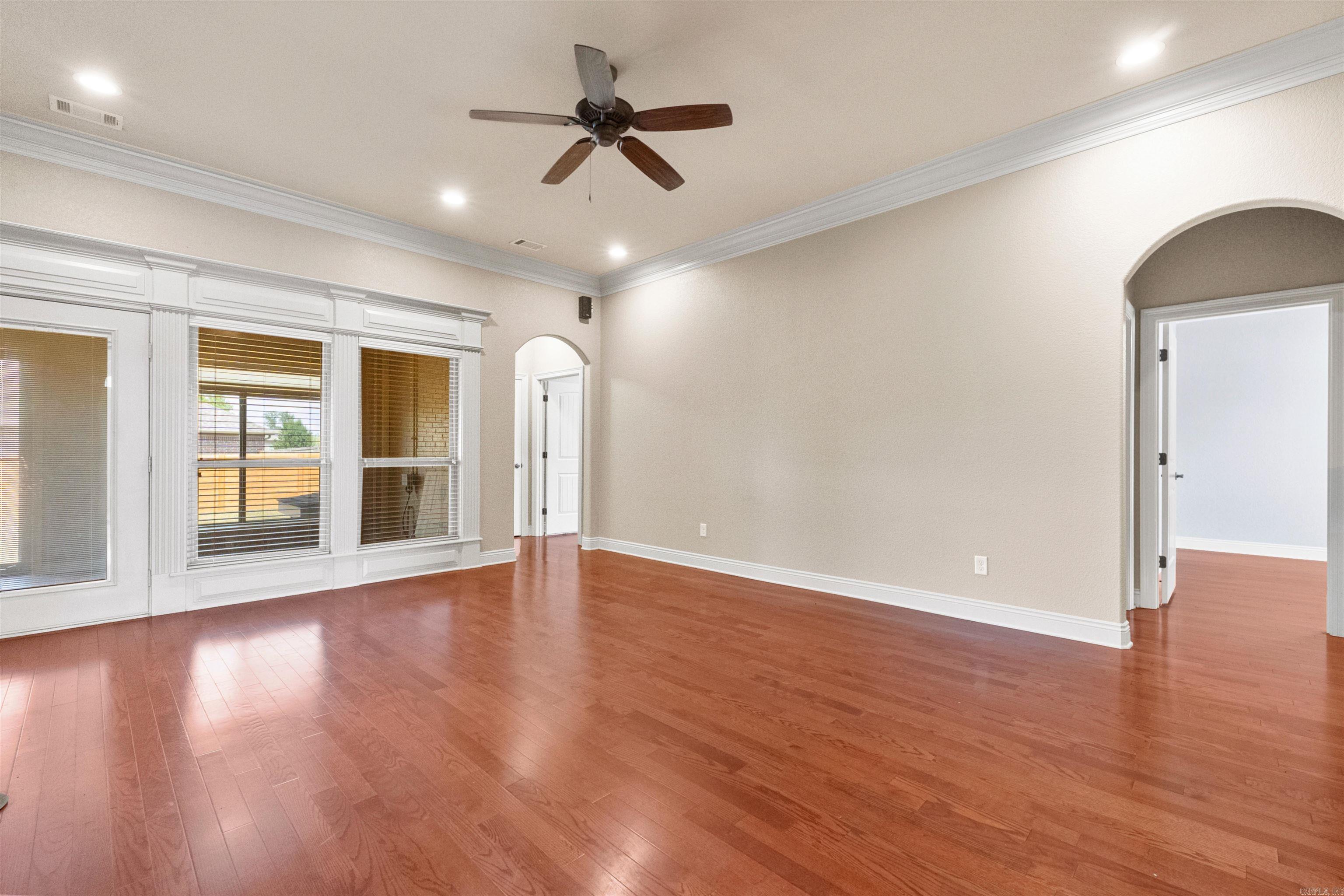 SHADOW CREEK - Residential