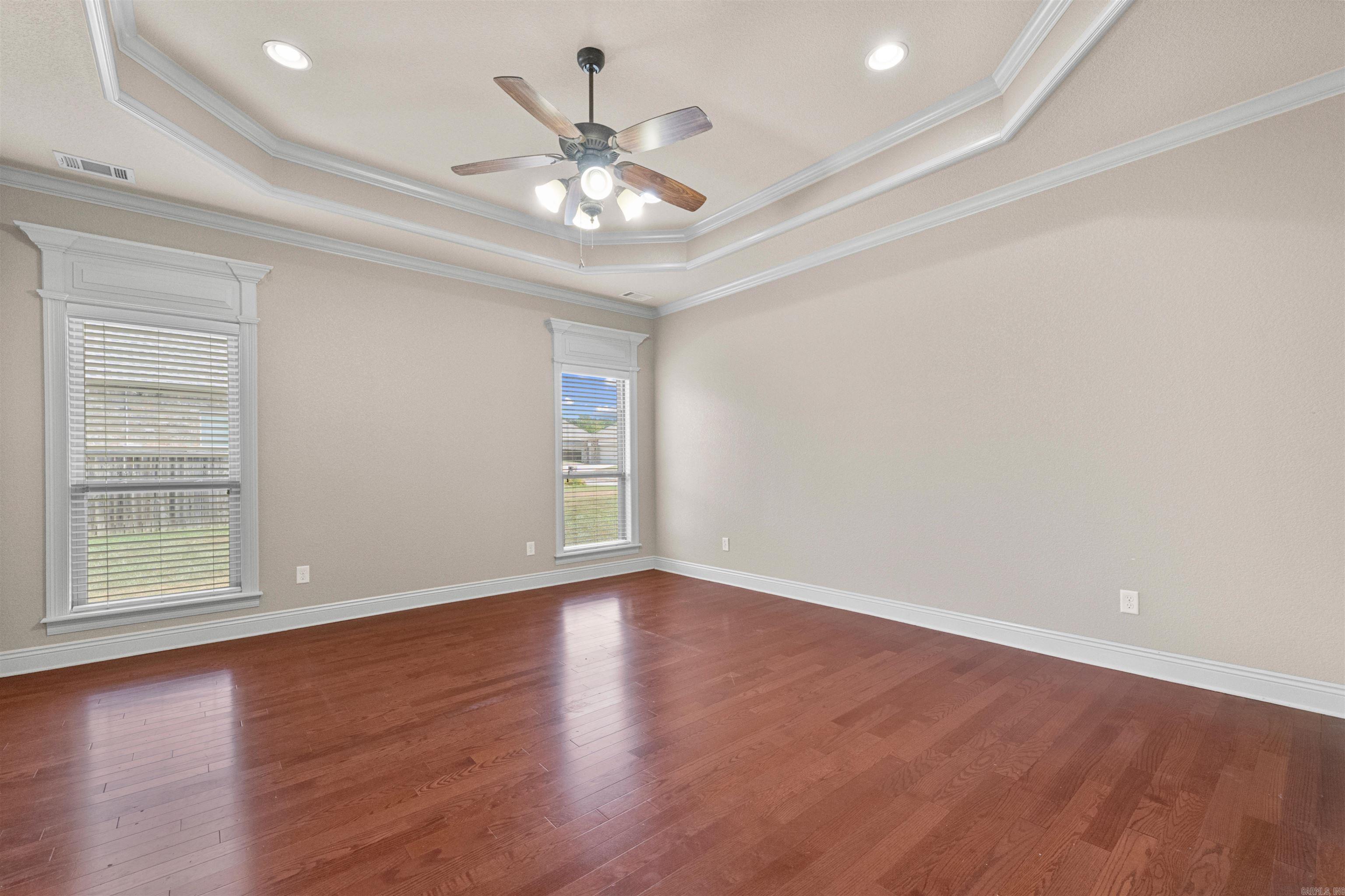 SHADOW CREEK - Residential