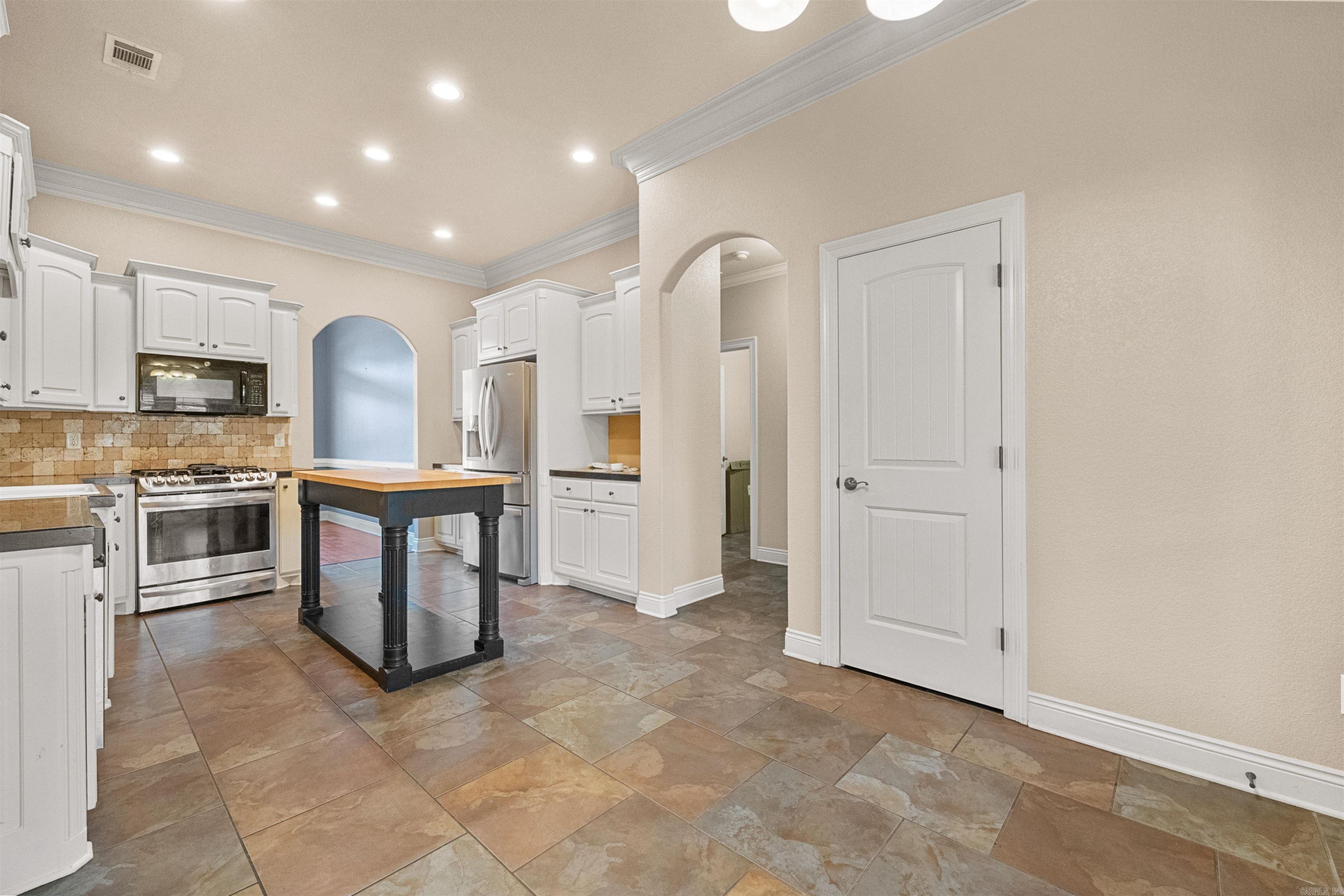 SHADOW CREEK - Residential