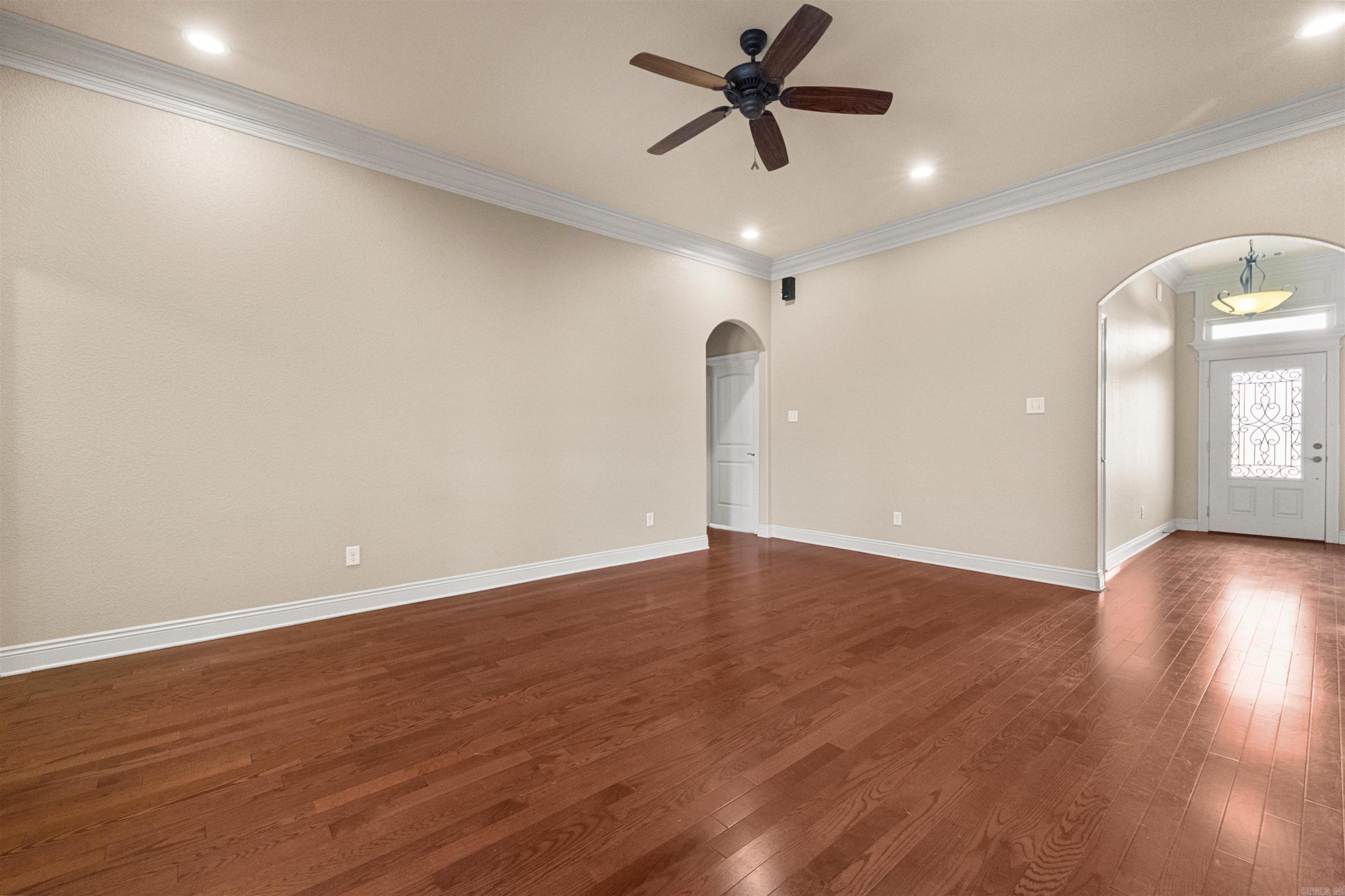 SHADOW CREEK - Residential