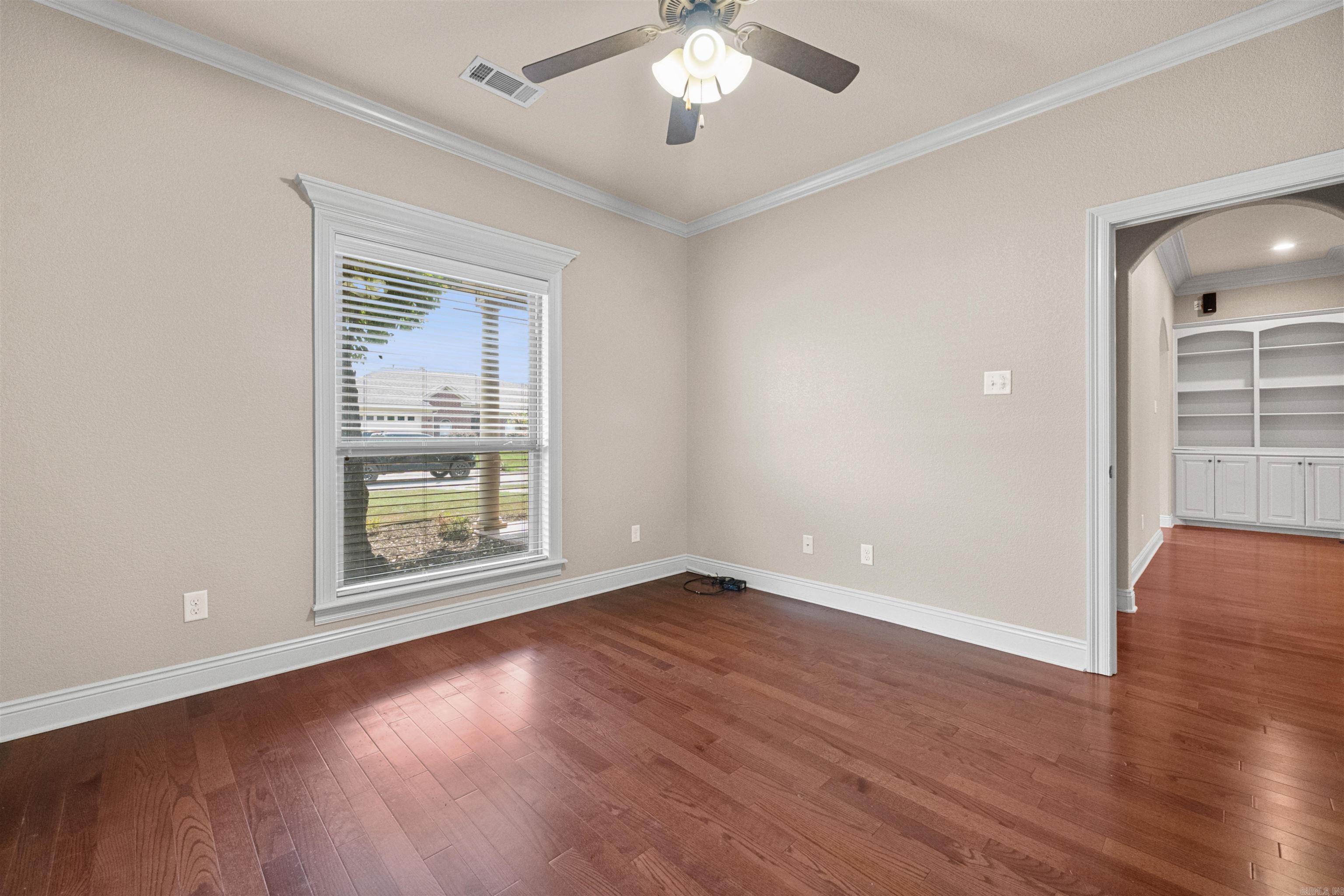 SHADOW CREEK - Residential