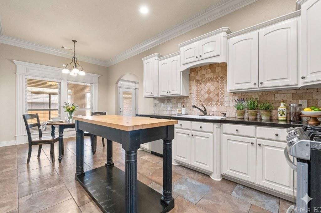 SHADOW CREEK - Residential