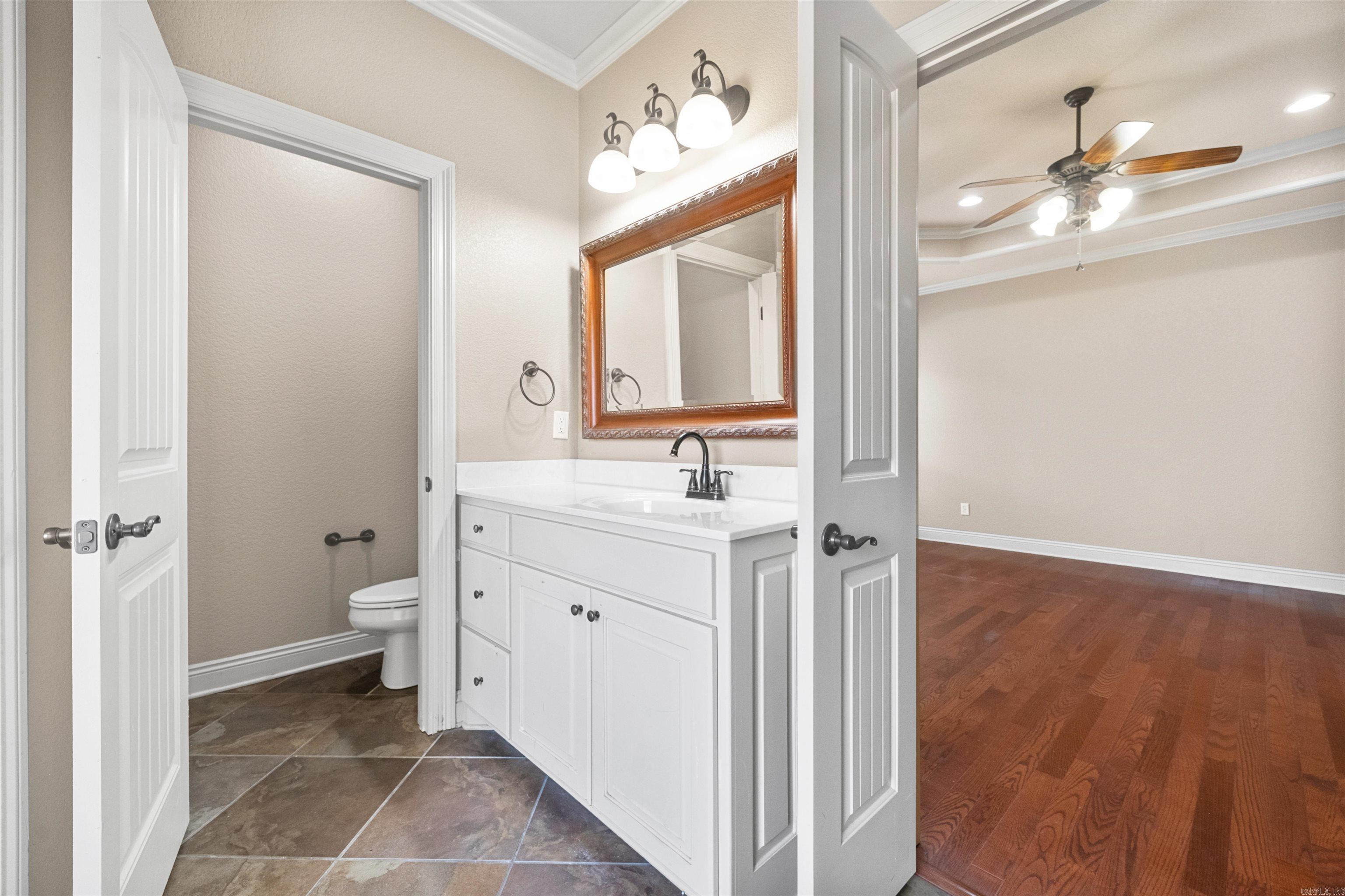 SHADOW CREEK - Residential