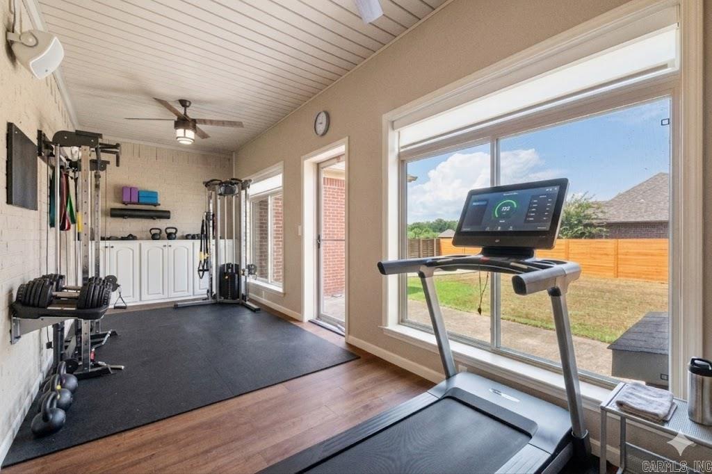 SHADOW CREEK - Residential