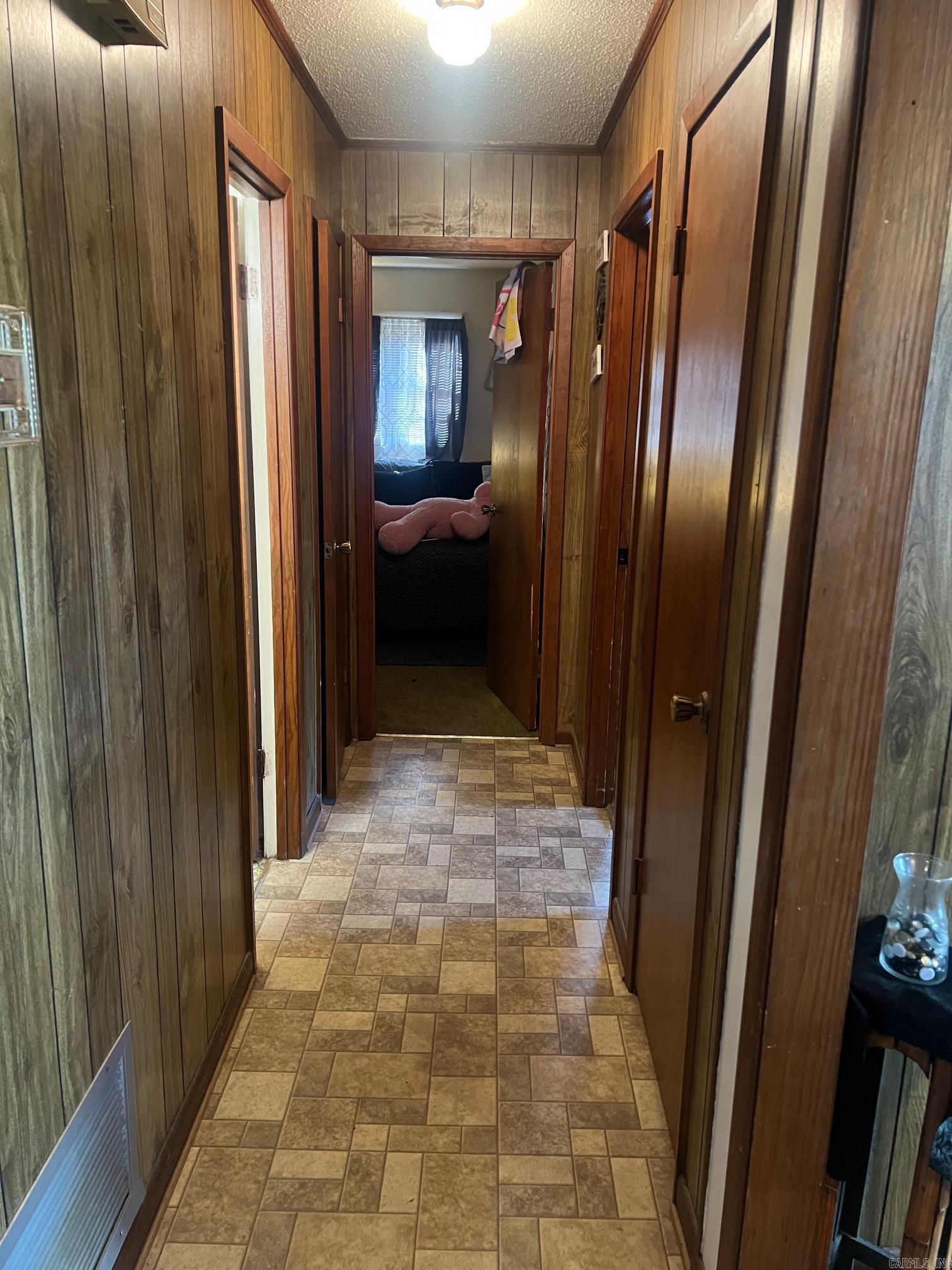 Metes & Bounds - Residential Income