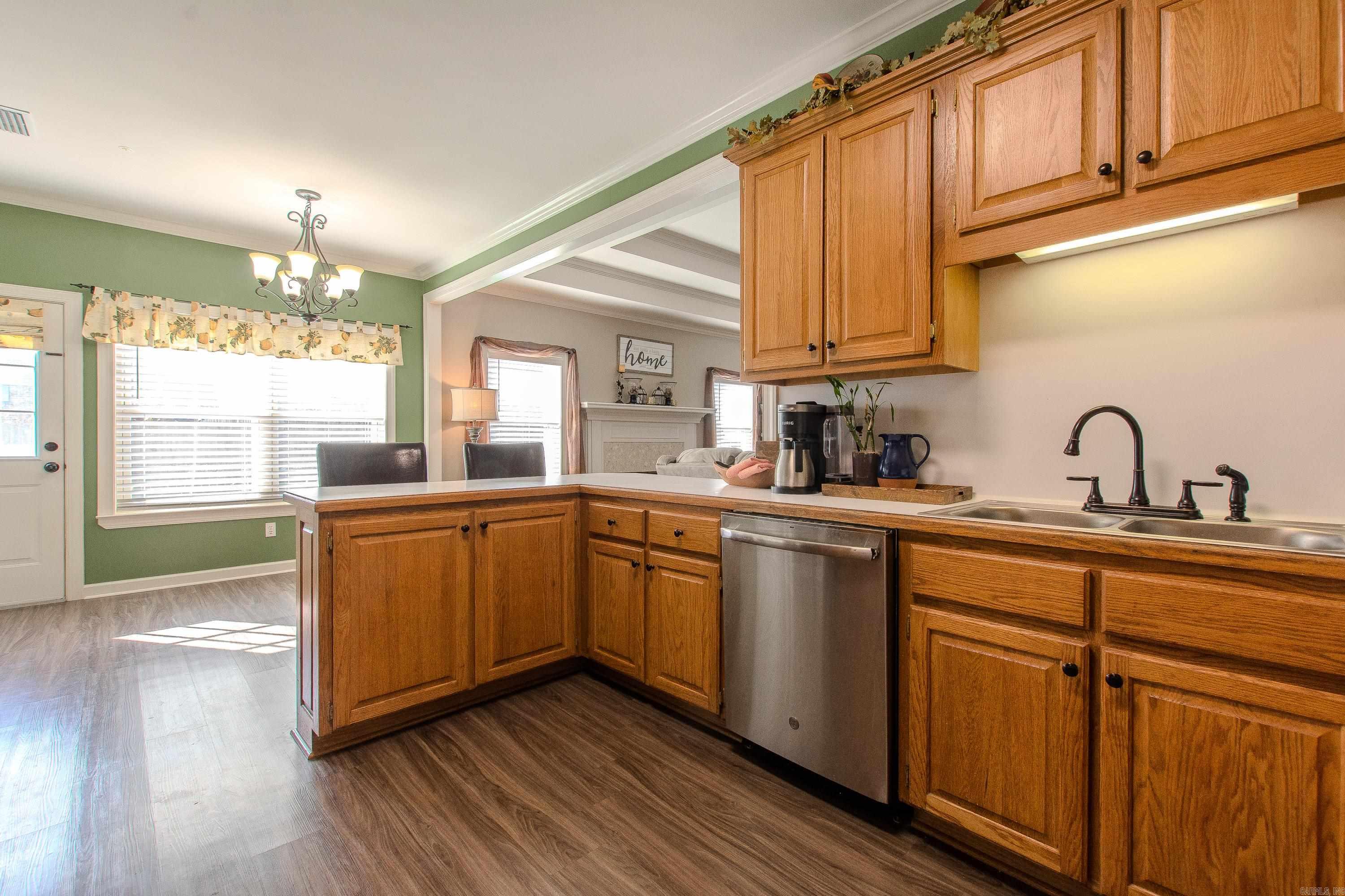 WINDSOR VALLEY ADDN - Residential