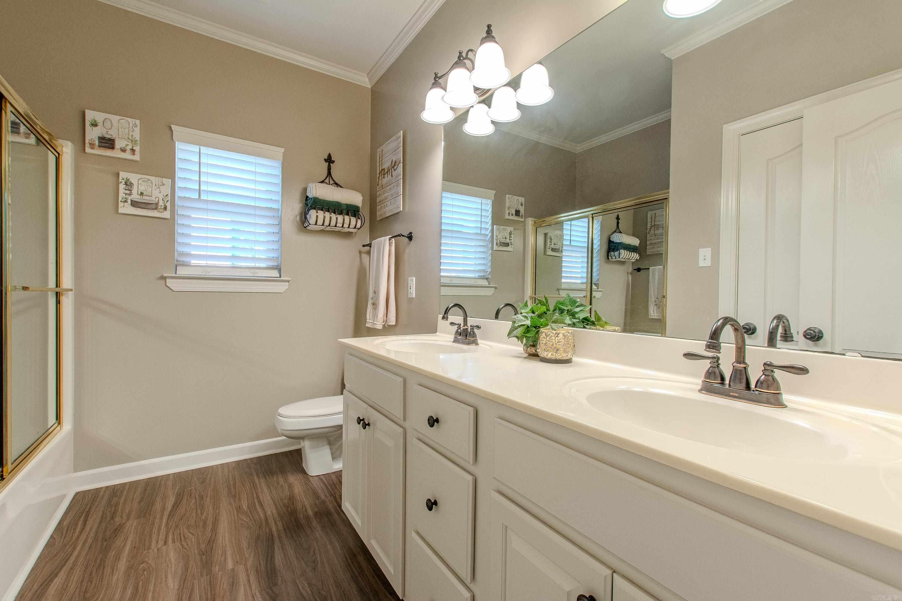 WINDSOR VALLEY ADDN - Residential