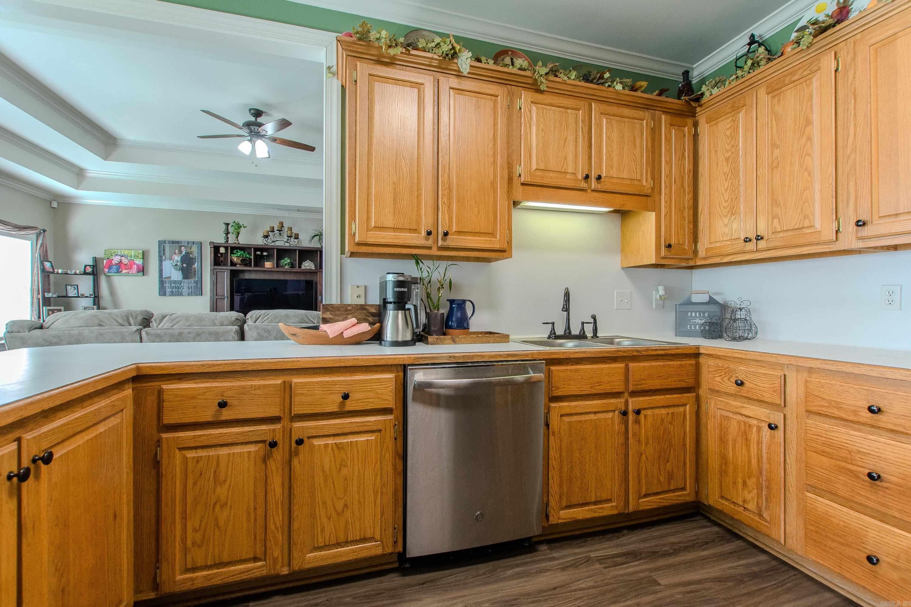 WINDSOR VALLEY ADDN - Residential