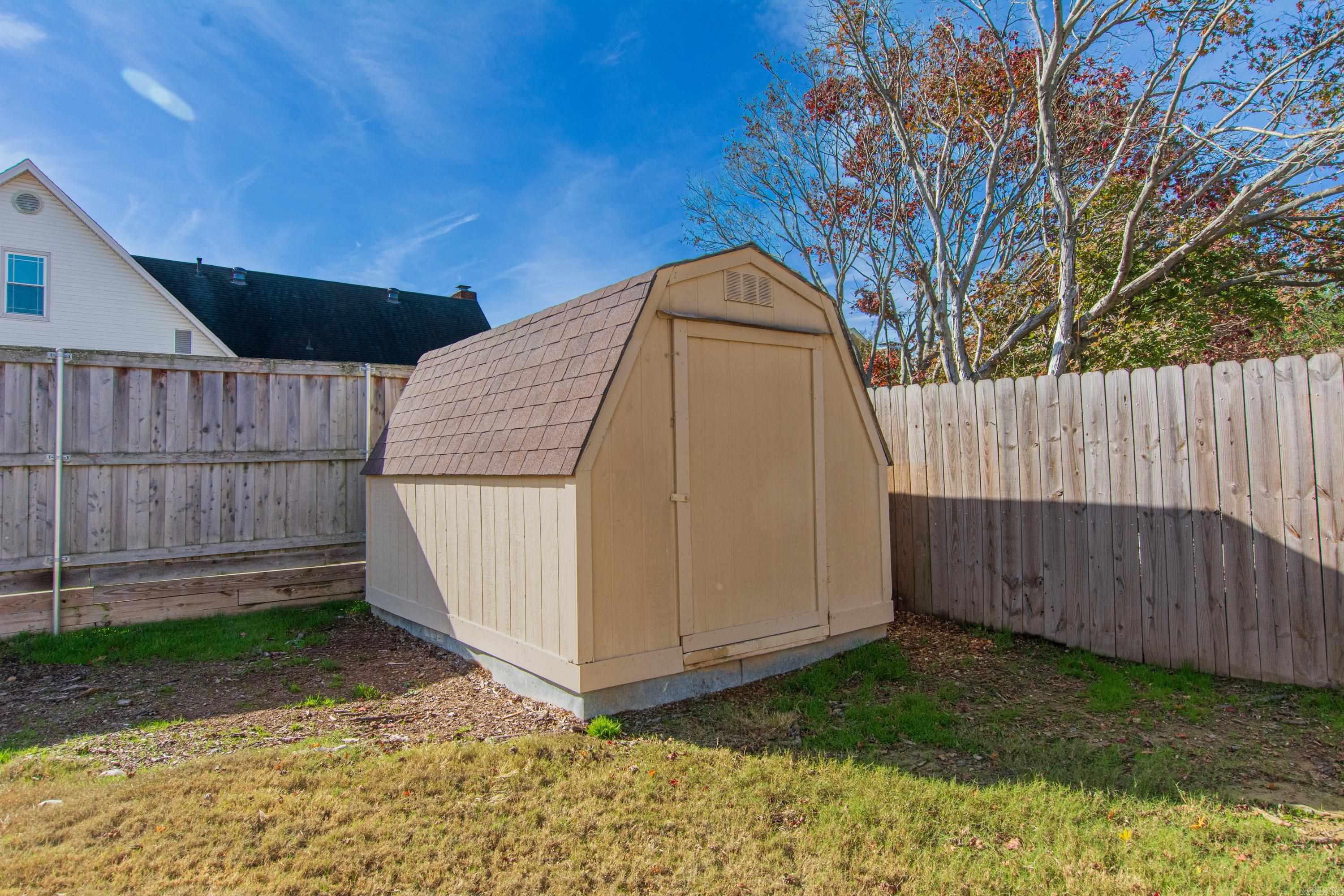 WINDSOR VALLEY ADDN - Residential