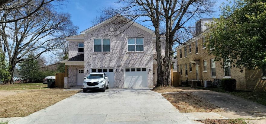 Calling All Investors!! Beautiful Duplex! Tenant-Occupied! 1300 sqft each side with 3 bedrooms, 2 1/2 bath, garage, & privacy fenced backyard! Granite Counter Tops, Stainless Steel Appliances with lots of storage! Schedule your private tour today!