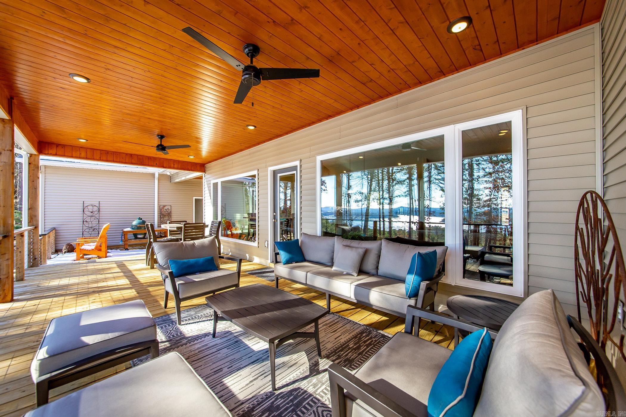 East Ridge Heights - Residential