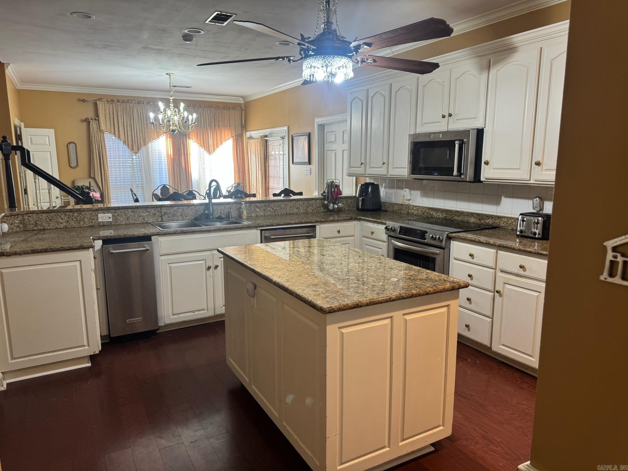 CHENAL VALLEY ABERDEEN - Residential