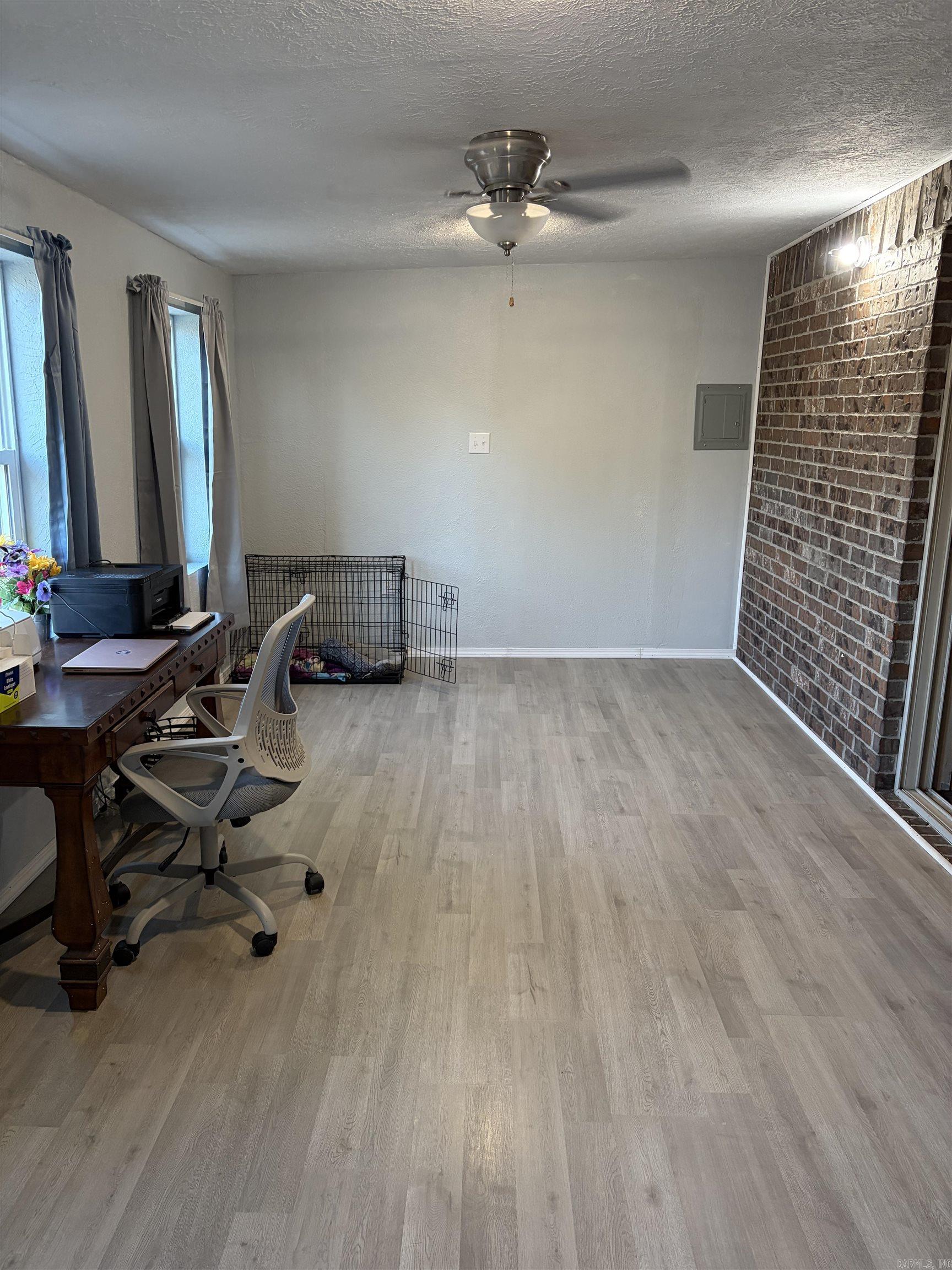 PILOT HILL - Residential