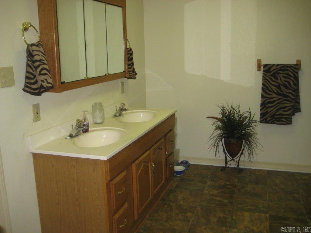 Rural Mena - Residential