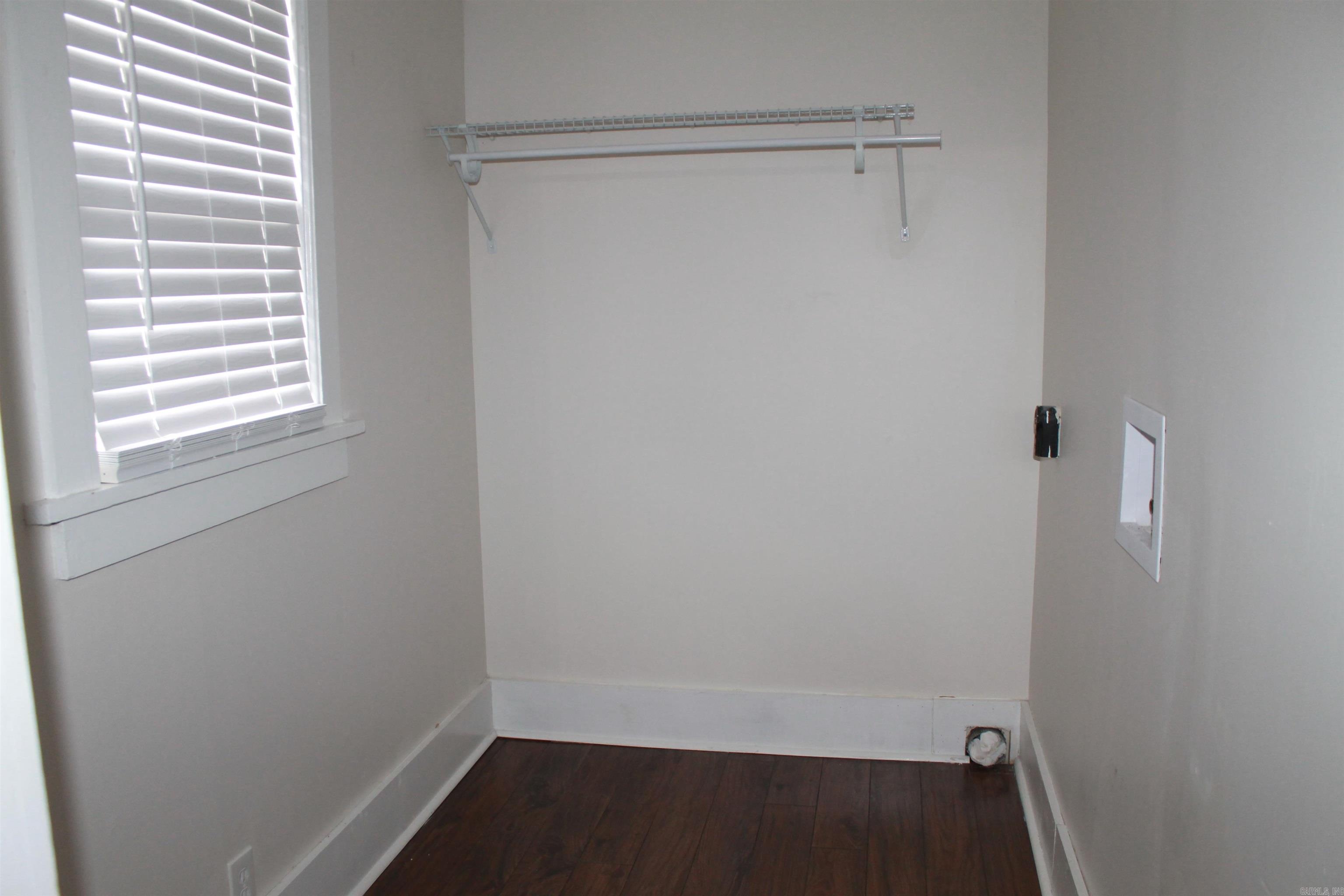 TERRACE CT RE-SUB - Residential