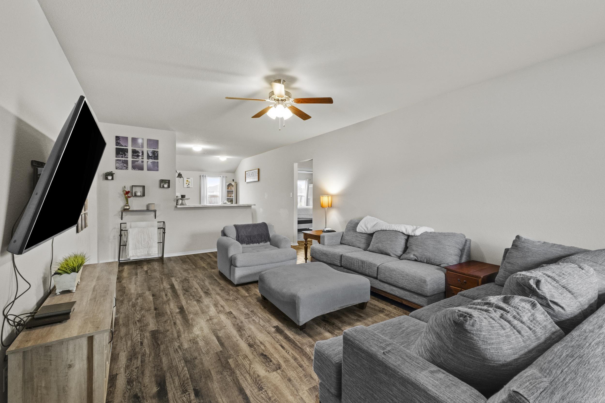 TRAMMEL ESTATES - Residential