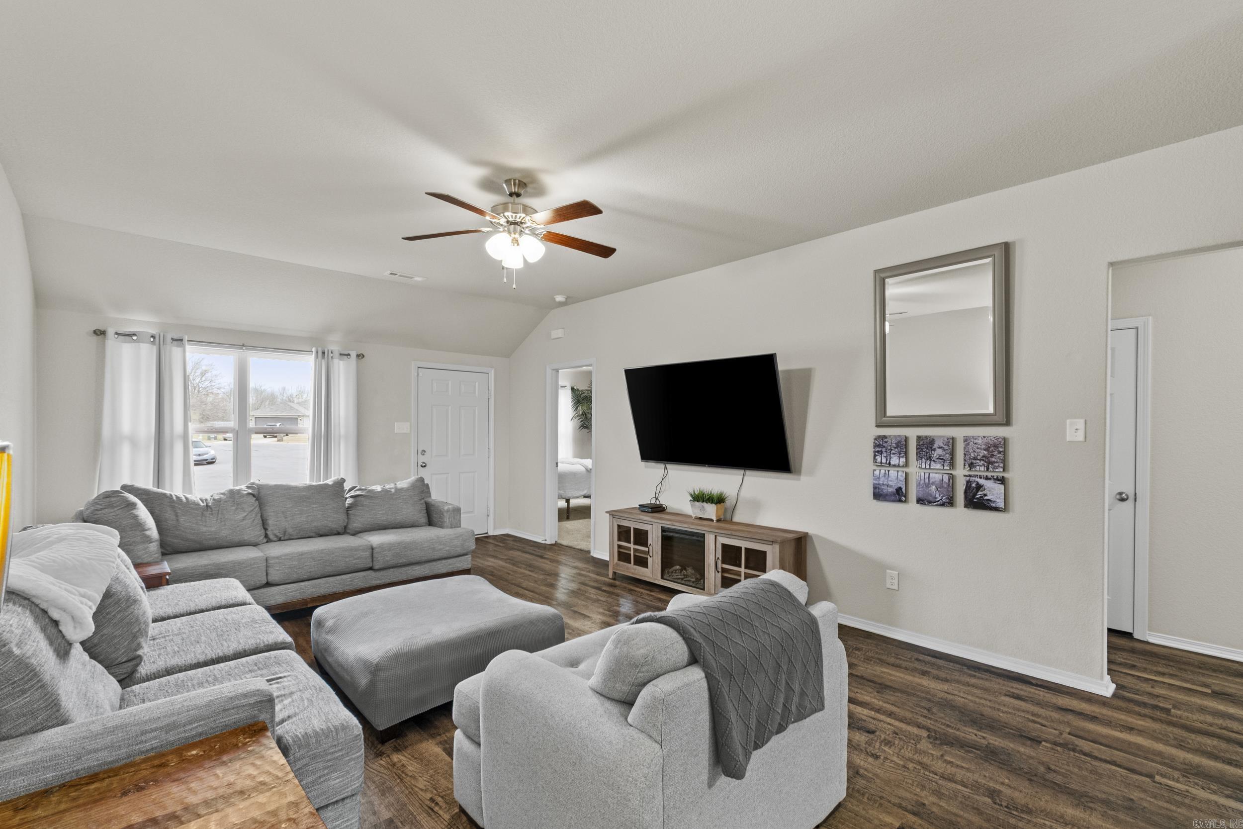 TRAMMEL ESTATES - Residential