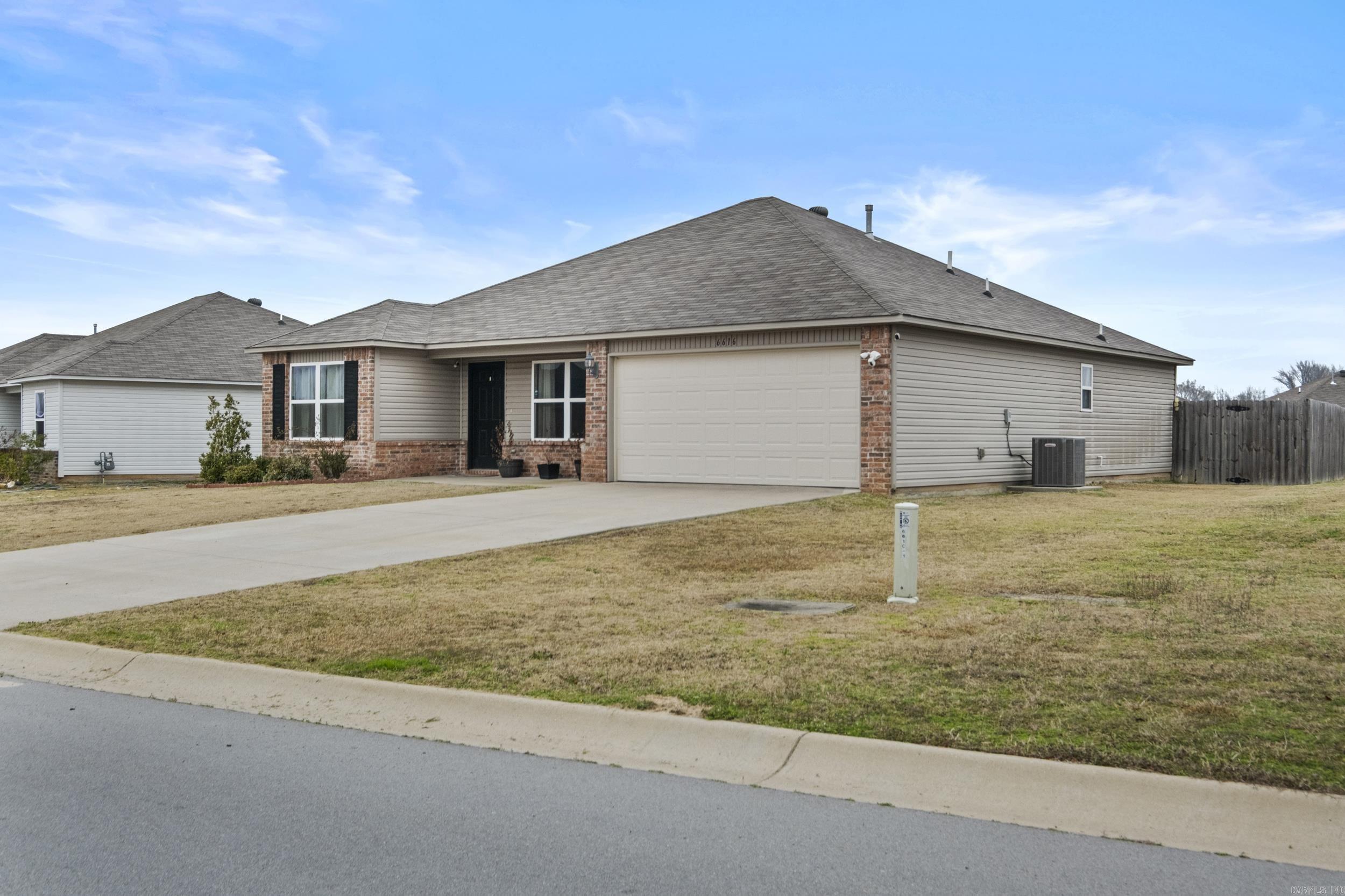 TRAMMEL ESTATES - Residential