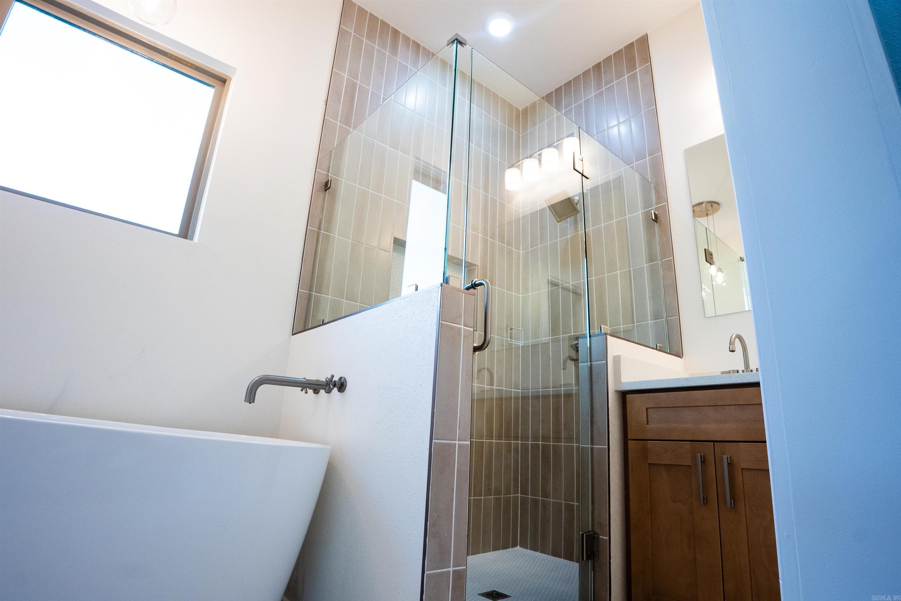 WALNUT VALLEY - Residential