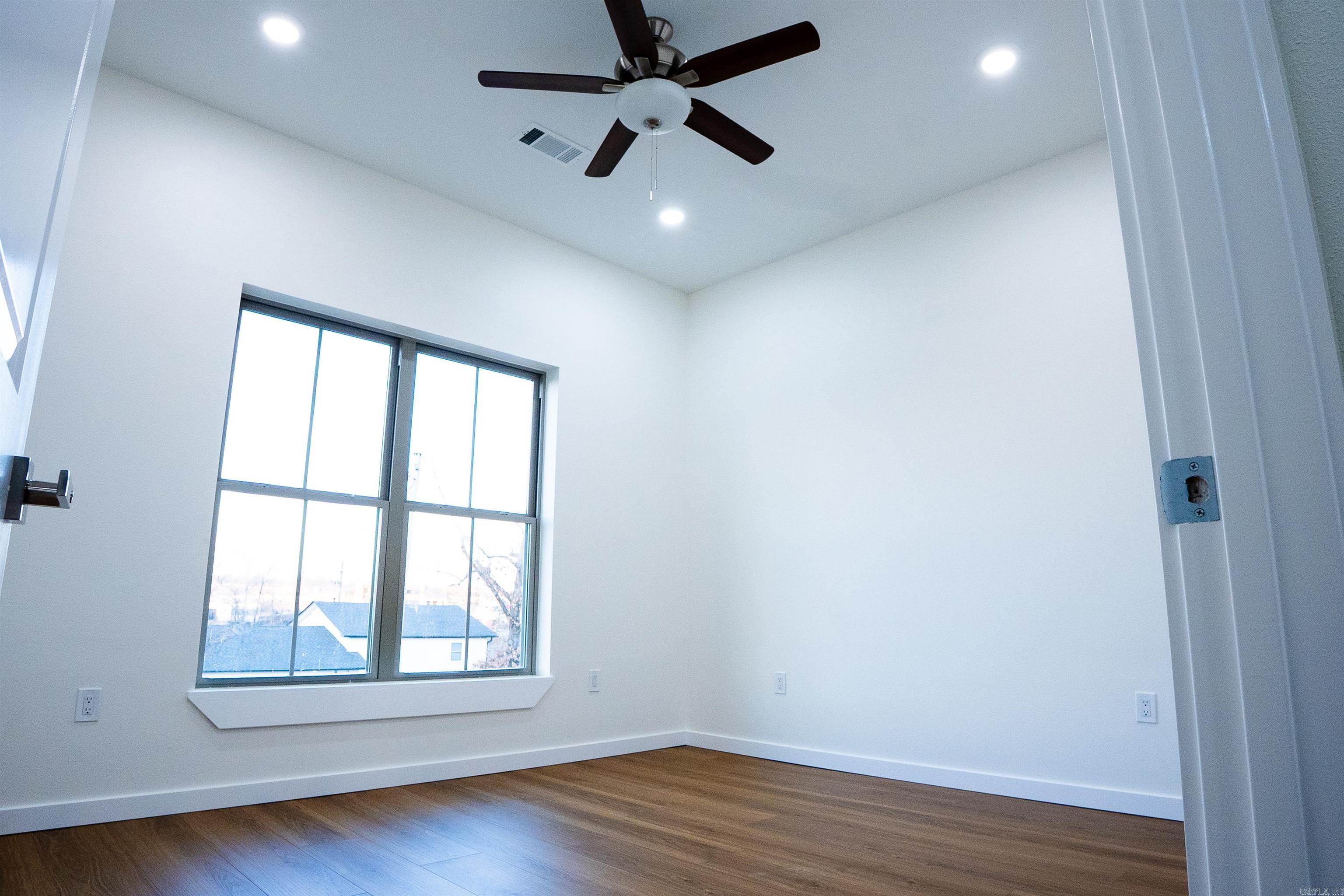 WALNUT VALLEY - Residential