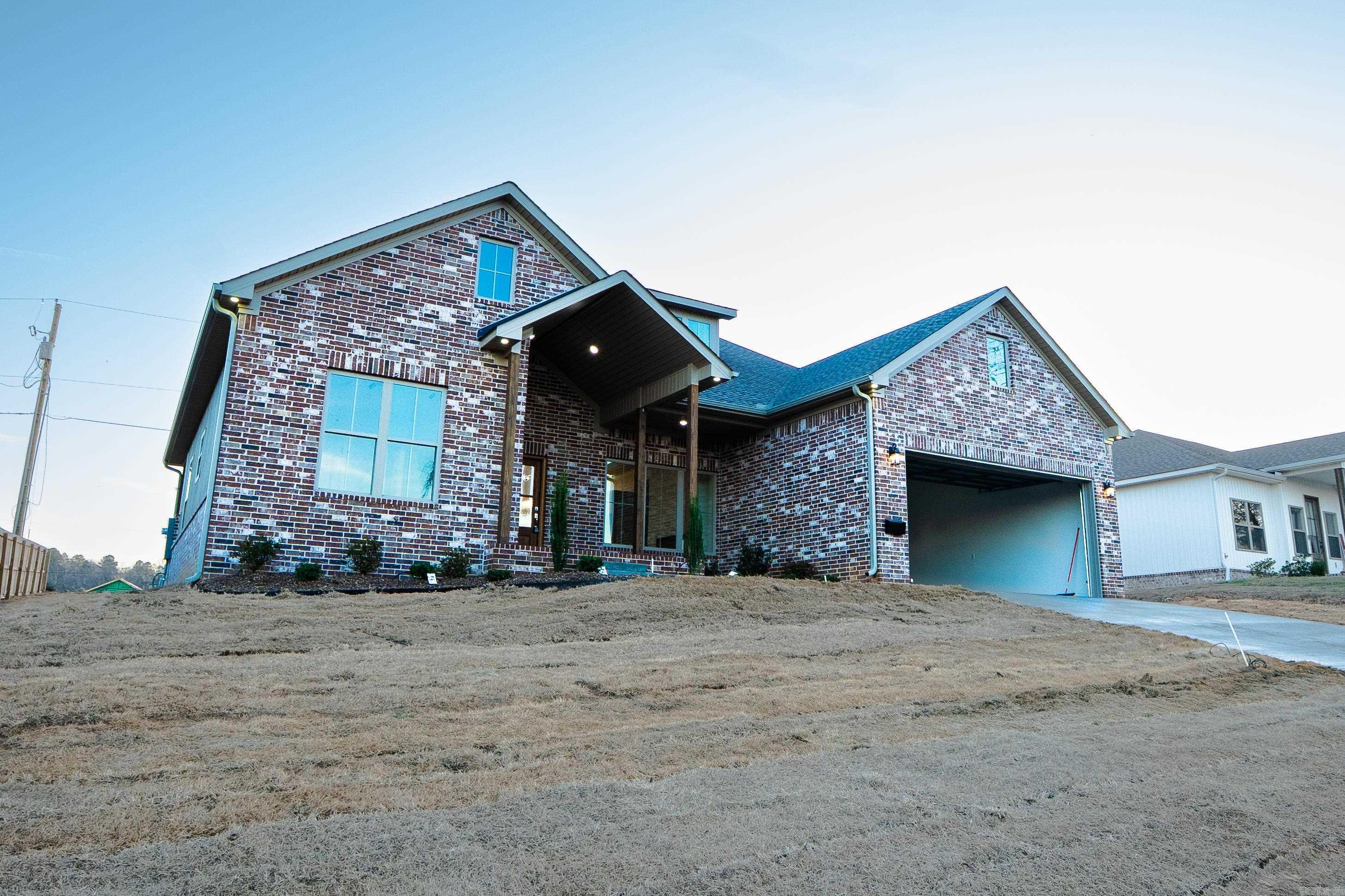 WALNUT VALLEY - Residential