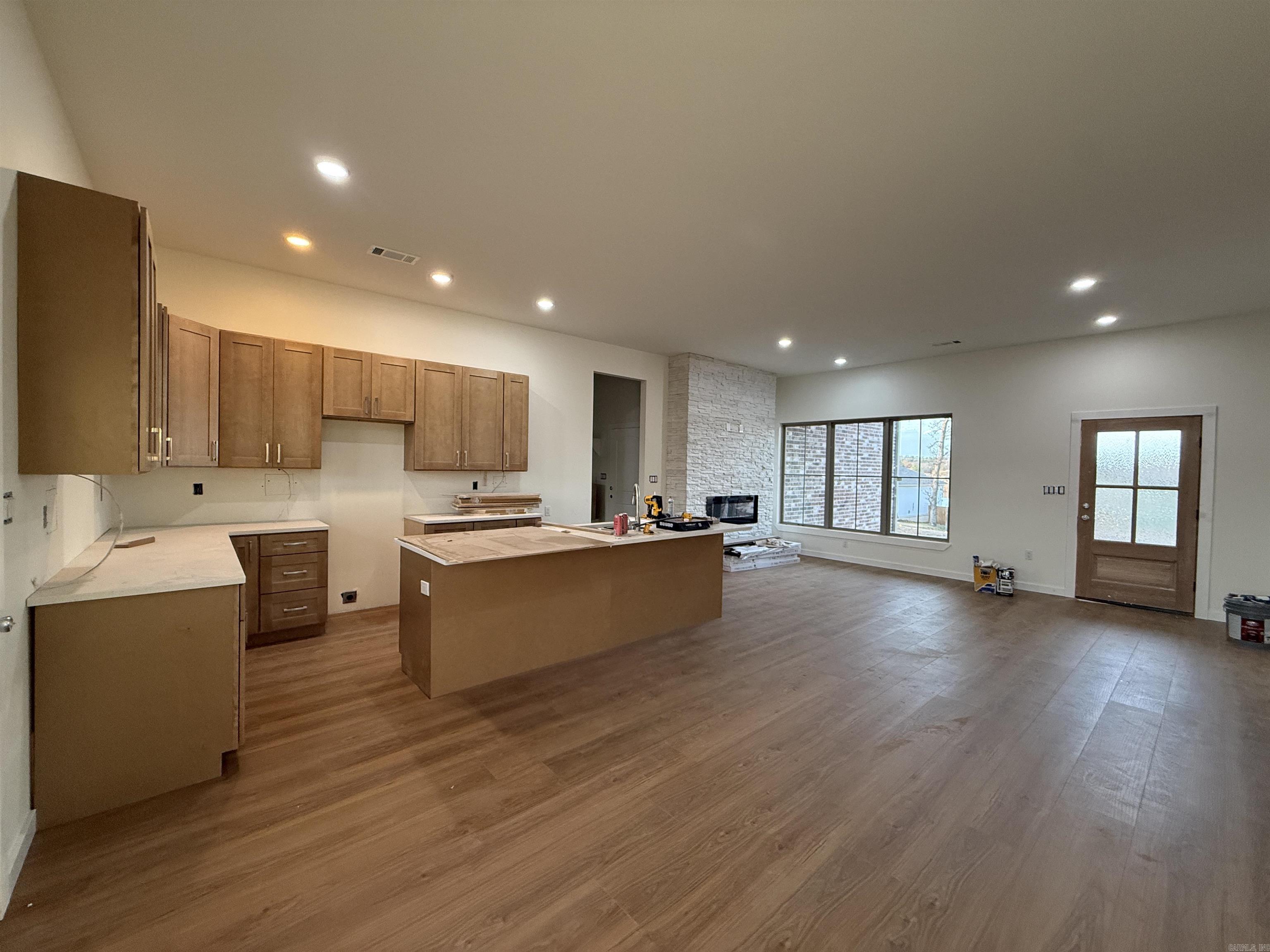 WALNUT VALLEY - Residential