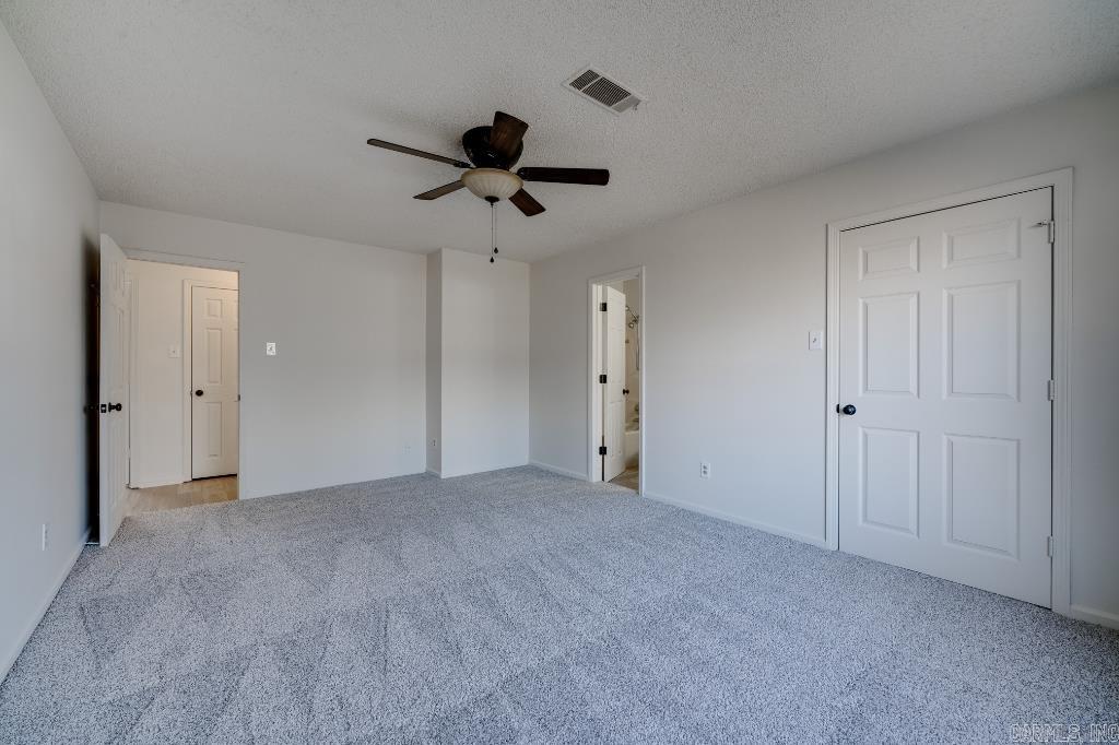 NORTHLAKE - Residential